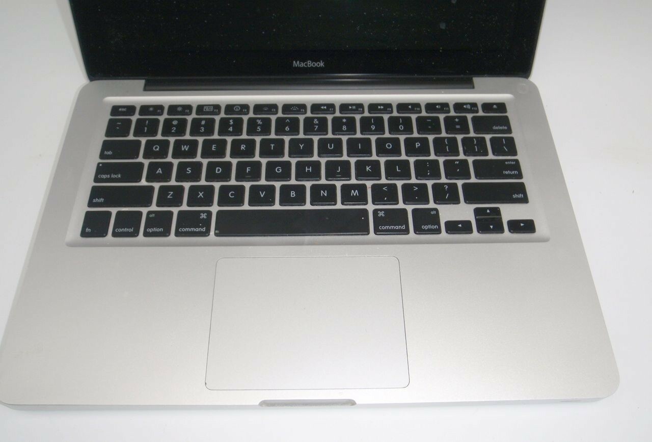 Apple MacBook