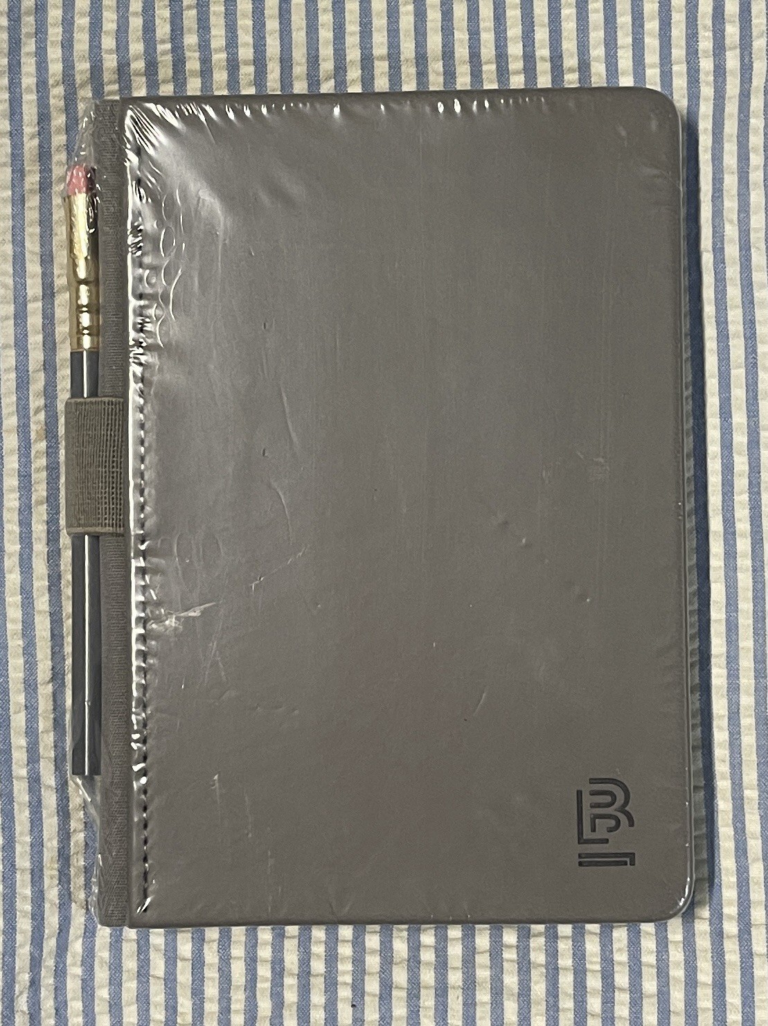 BLACKWING Slate Notebook Gray HARDCOVER 160 PAGES DOT GRID 100GSM With Pencil