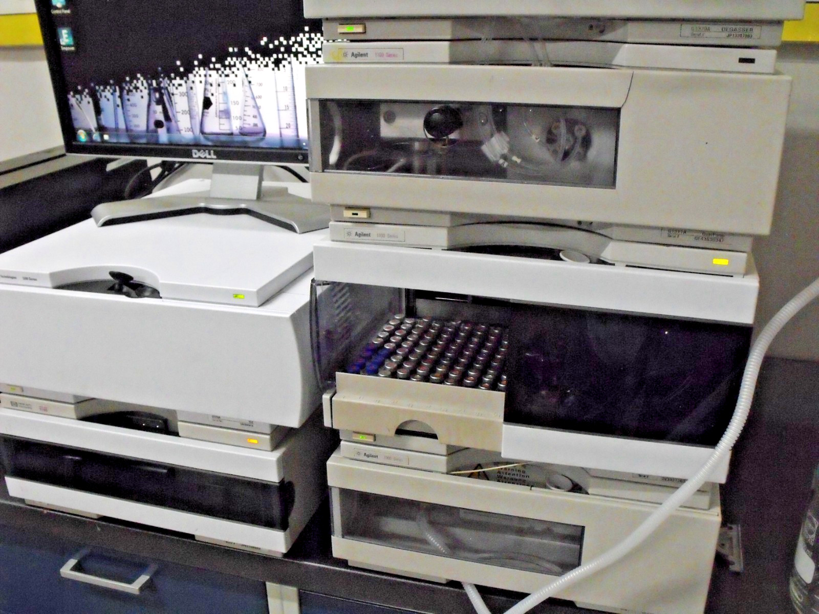 AGILENT 1100 1200 HPLC SYSTEM G1316A G1314A G1379A G1311A G1329A G1330B QUAT VWD