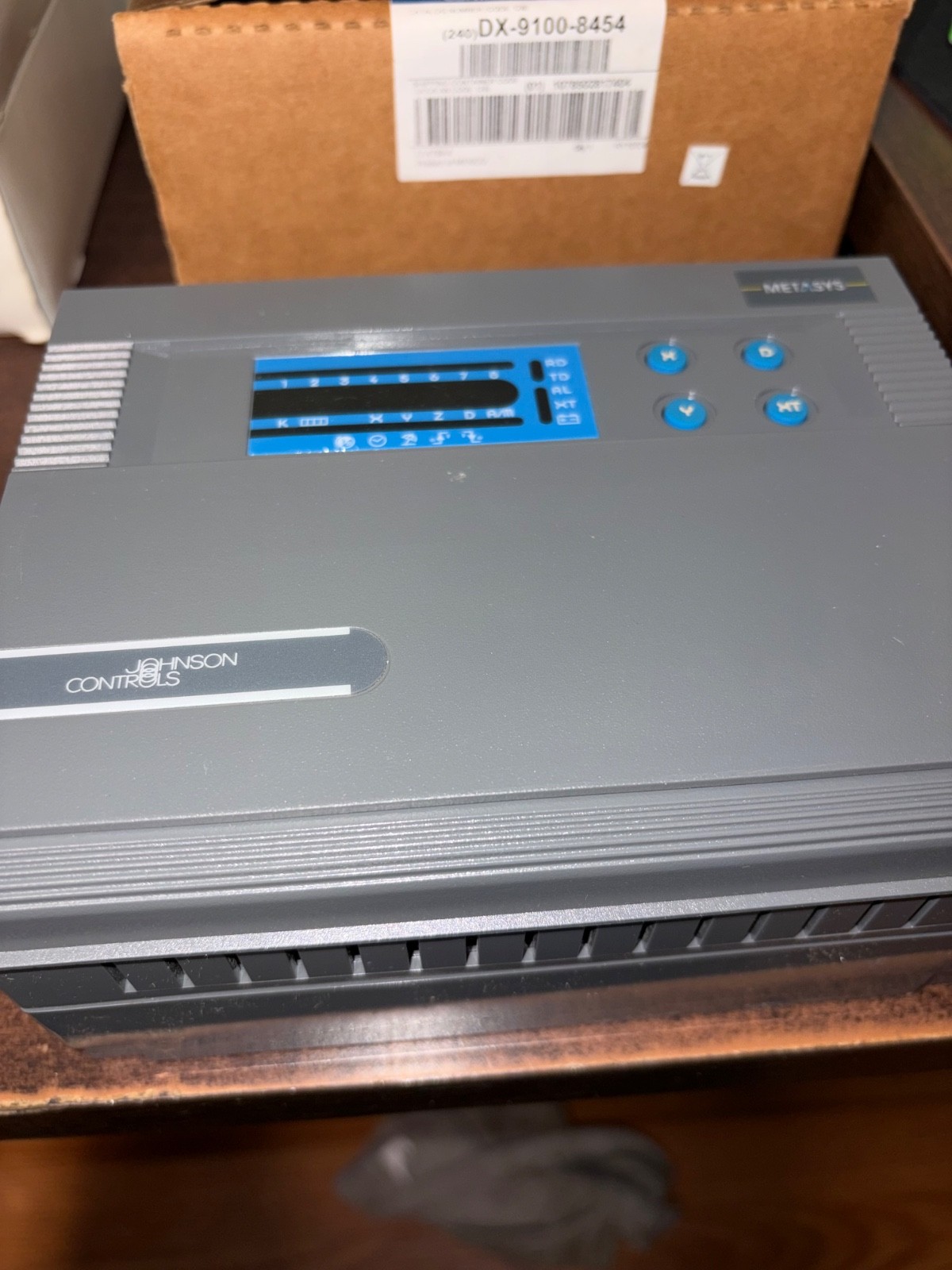 NOS JOHNSON CONTROLS DX-9100-8454 METASYS CONTROLLER . B513