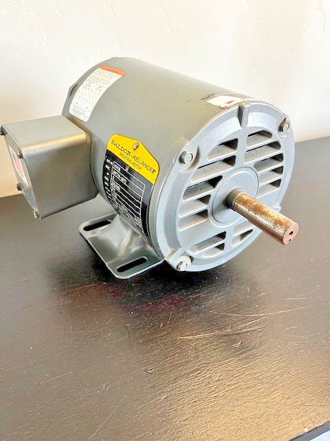 Baldor Reliance 1/2HP 0.5HP AC Motor M3108 230/460V 1725RPM 56 Frame NEW