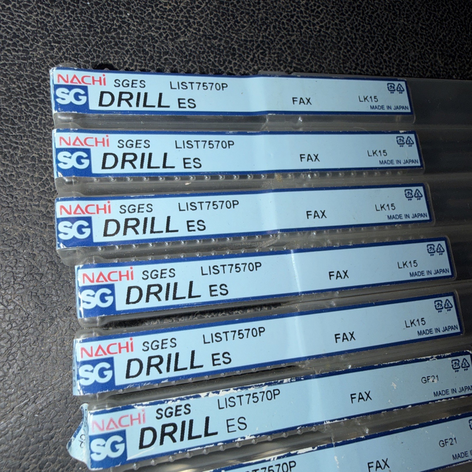 LOT OF 15 Nachi SGESS Drill Bits