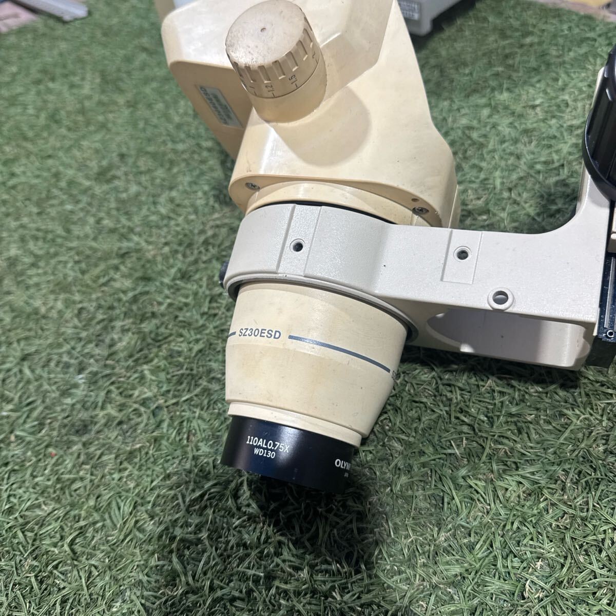 Olympus SZ3060ESD Stereo Microscope Head SZ-STB1 Stand GSWH20X 12.5 Eyepiece