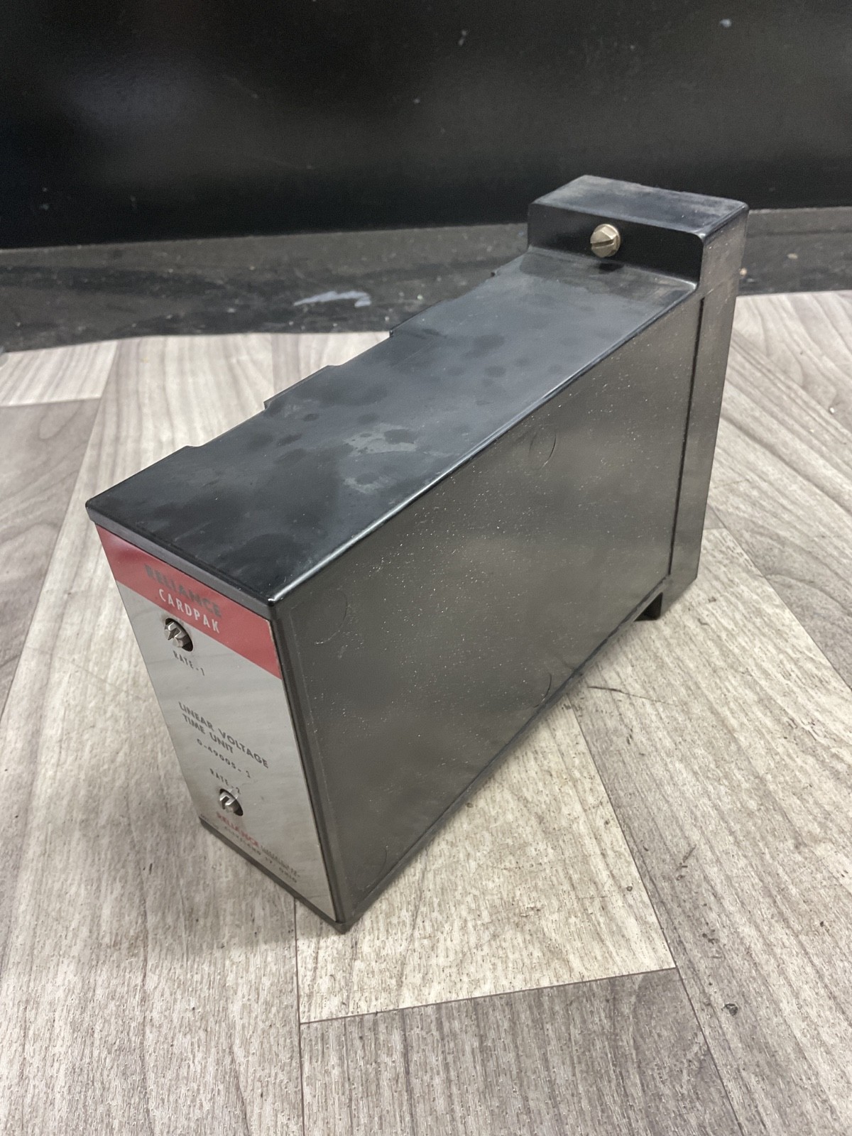 RELIANCE ELECTRIC 0-49005-1 LINEAR VOLTAGE TIME UNIT CARDPAK #4002G28PR7