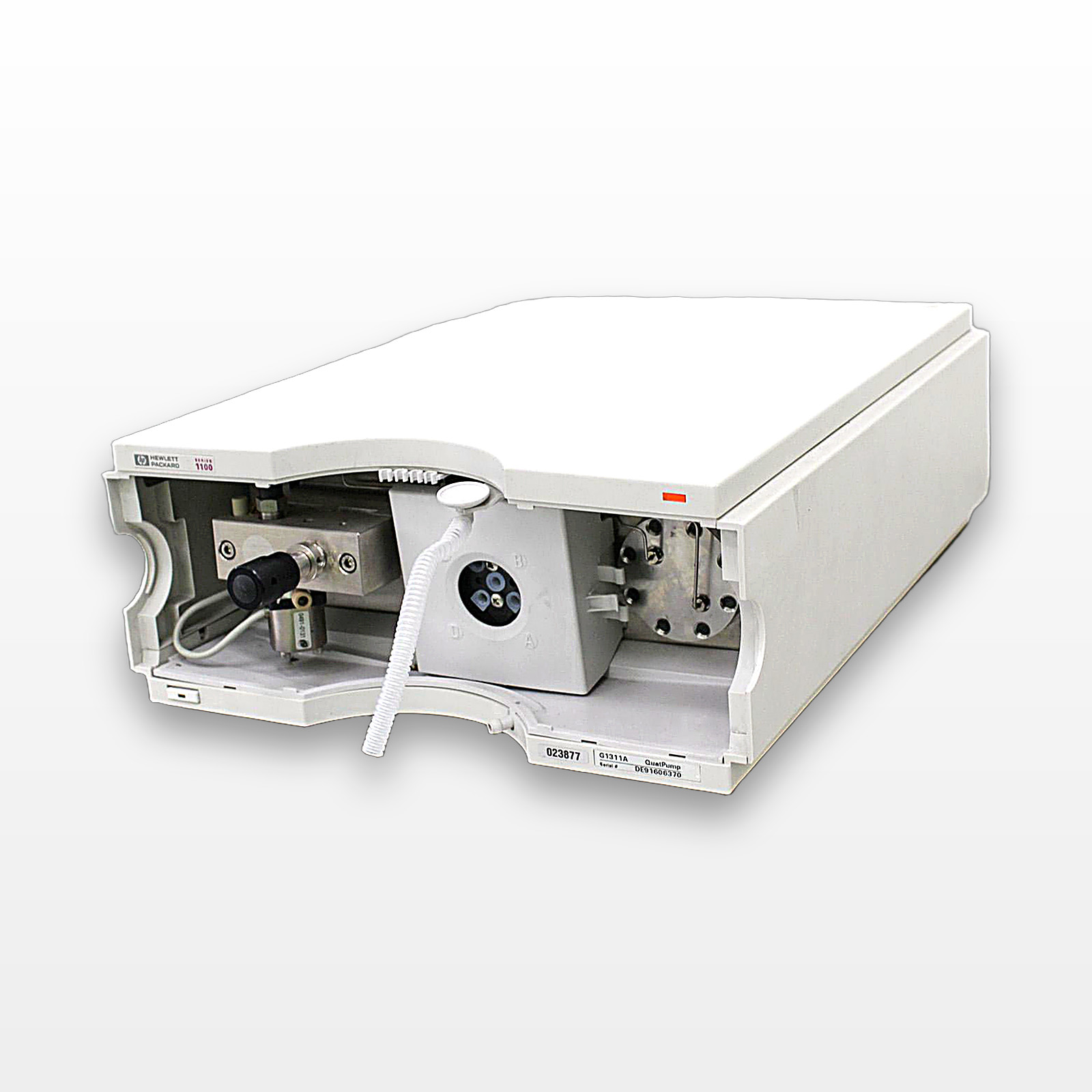 HP 1100 HPLC G1311A QuatPump HPLC with Minor Defects (3320023451)