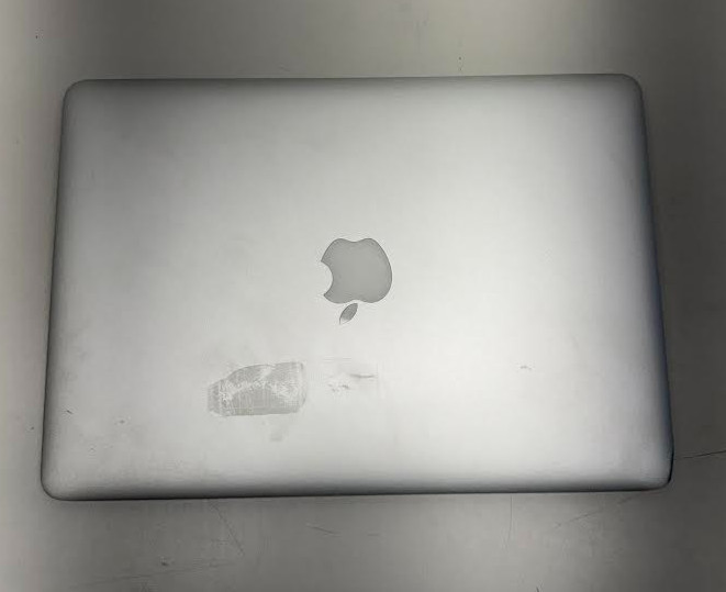 Apple MacBook Air 13 Core i5 8GB 256GB Silver 2015 – Used Good