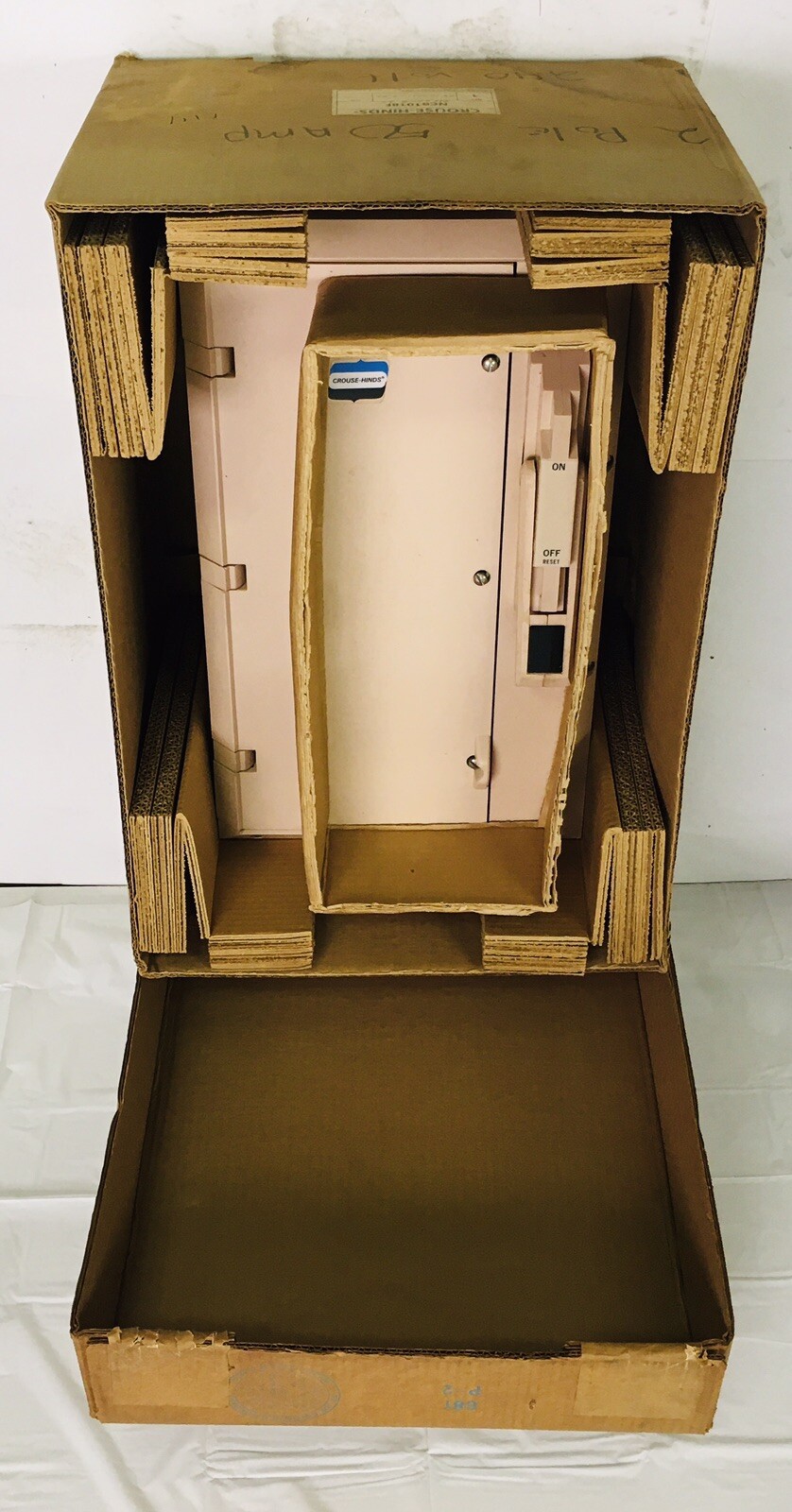 CROUSE HINDS NCB1018F-WT50EB22 50 AMP NCB SERIES CIRCUIT BREAKER ENCLOSURE !NEW!