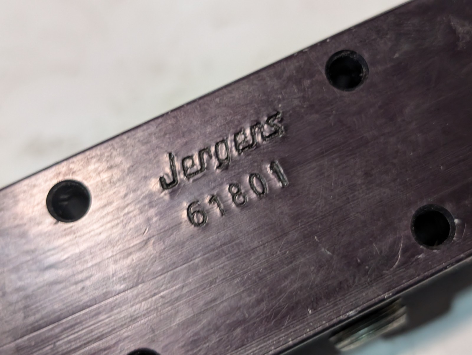 Jergens 61801 4-Station Pneumatic Hydraulic Aluminum Strip Manifold Block