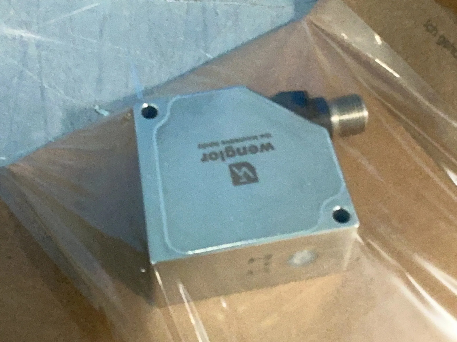 WENGLOR LASER DISTANCE SENSOR P2PY101