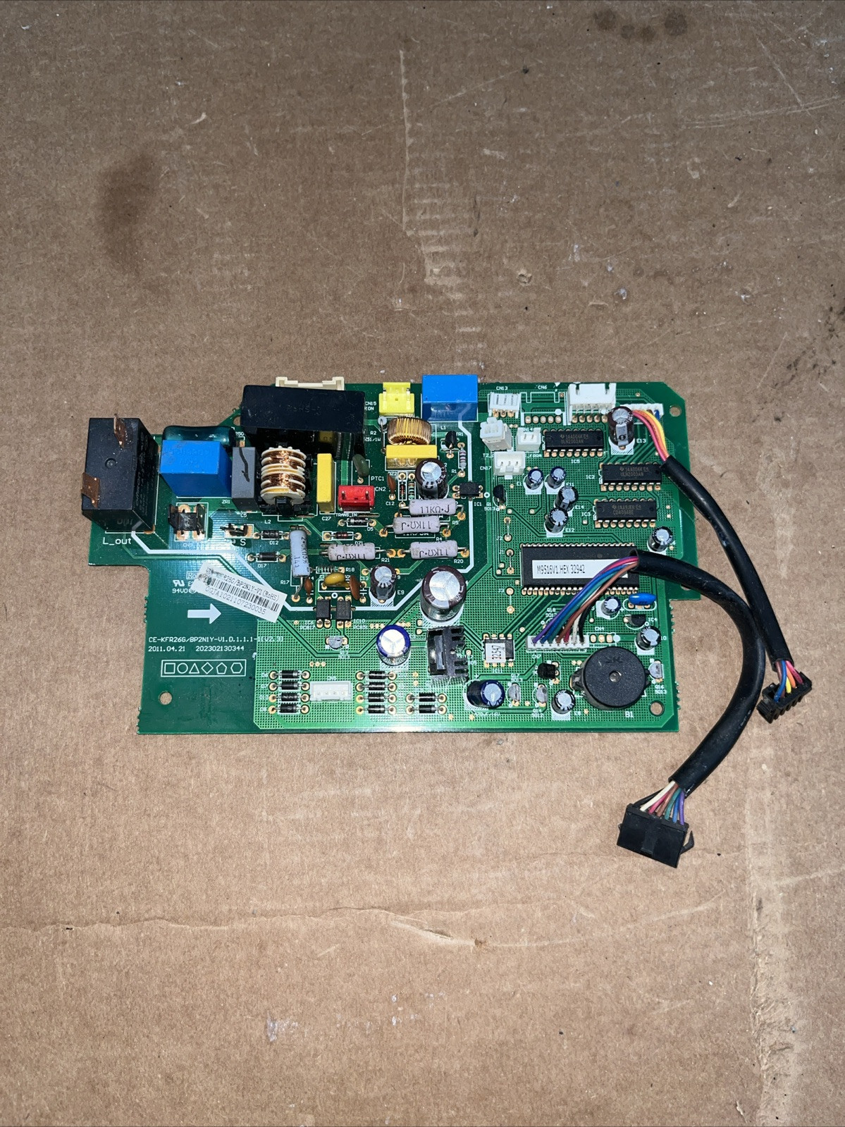 Midea CE-KFR26G/BP2N1Y-V1 202302130344 Control Board