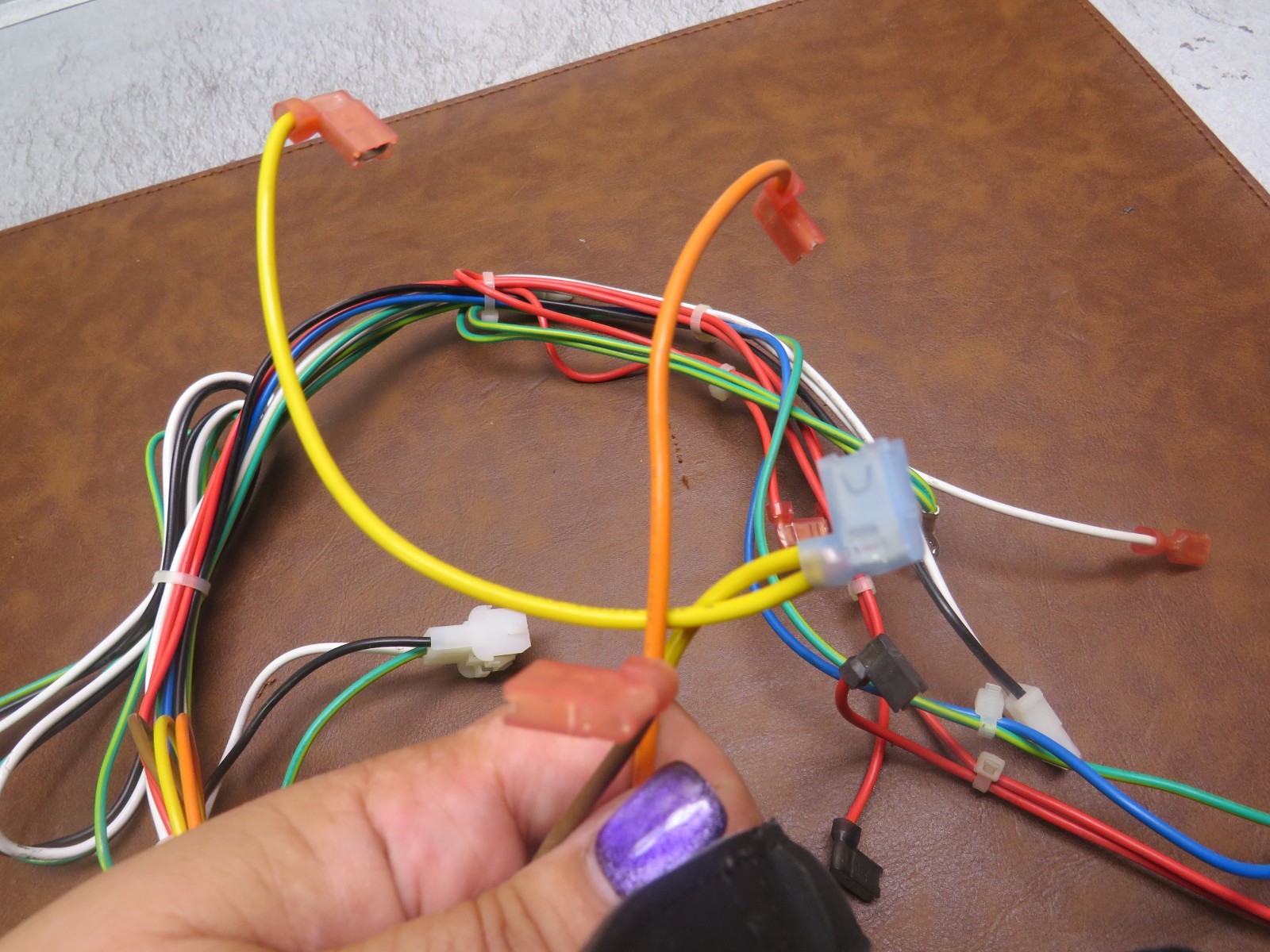 ICP/CARRIER FURNACE WIRING HARRNESS PT#337709-101 LOCATI 1-1-2-10-5