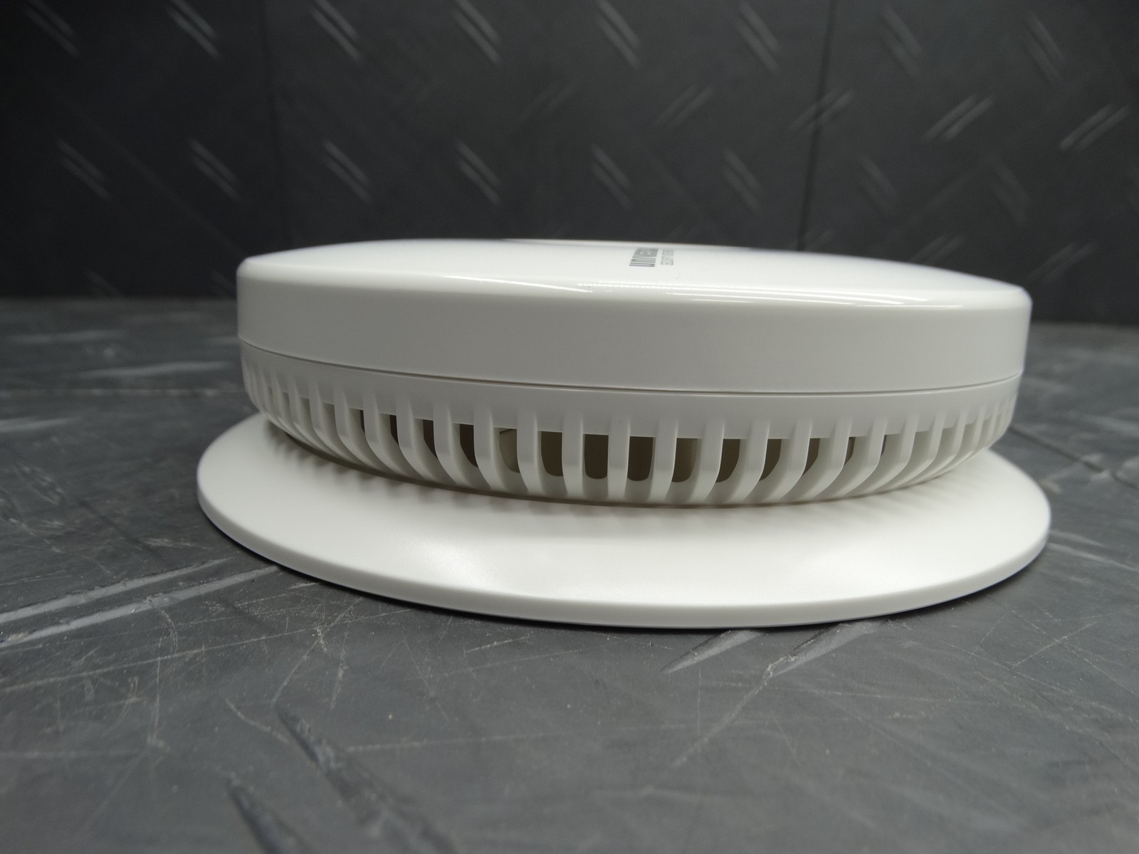Universal Security Instruments Hardwired & 1-Year Battery Backup Smoke Detector