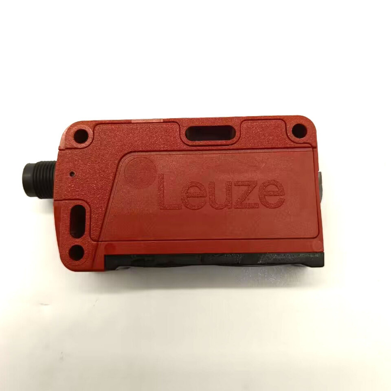 1PCS NEW Leuze sensor FOR 46B/66-S12 HRT 46B / 66-S12 50106547 Free delivery