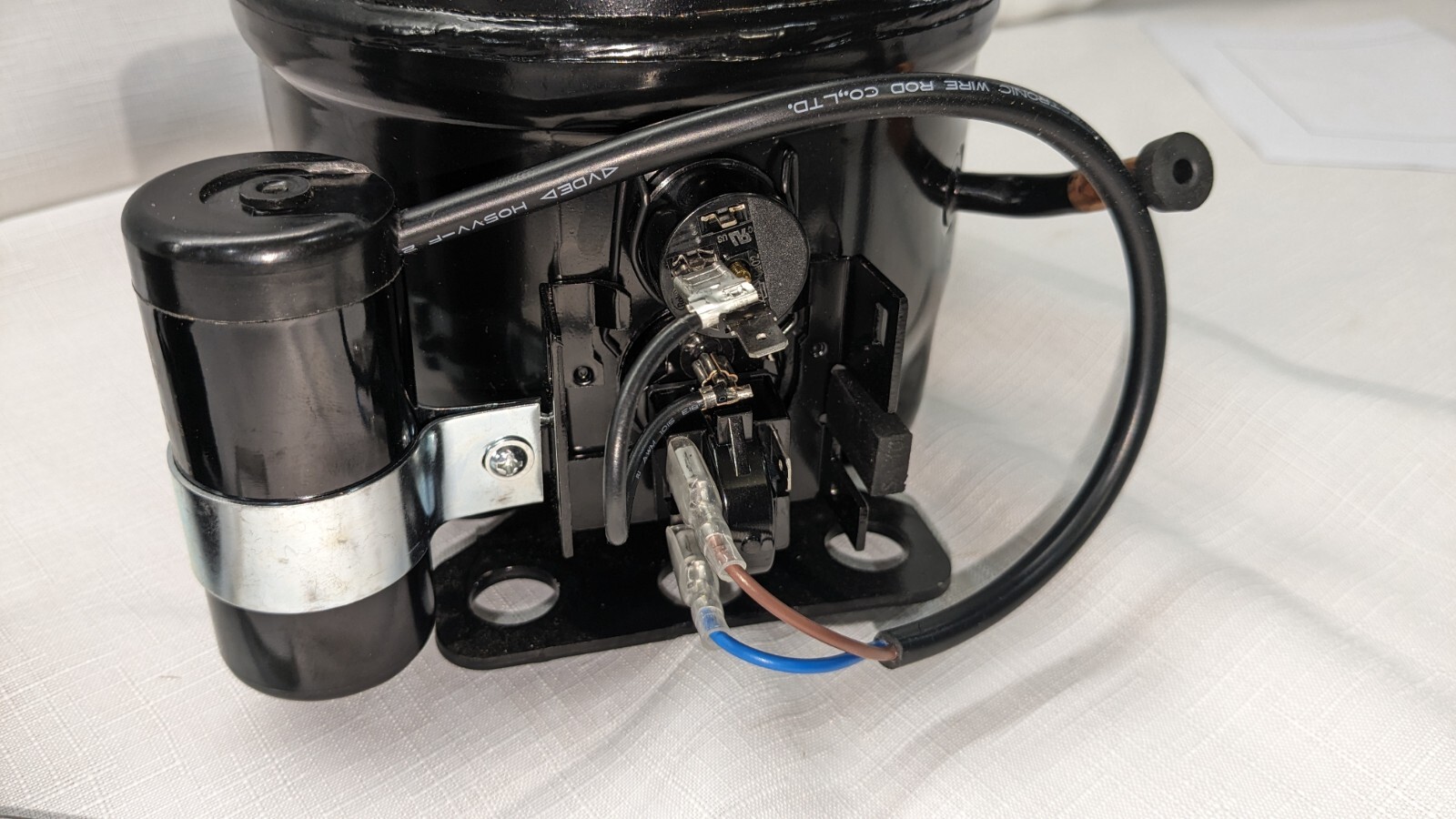Sikelan GQR55KD 1/4hp 1262BTUs 110VAC R404a LBP / MBP Refrigeration Compressor