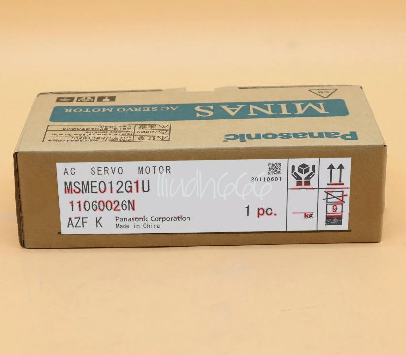 One Panasonic servo motor MSME012G1U New
