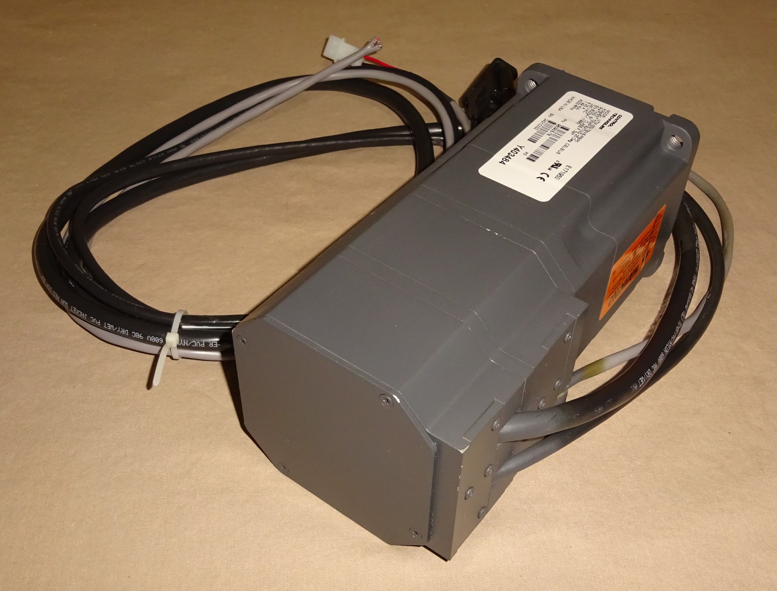 Control Techniques NTM-330-TBNS-PBP5 Servo Motor NTM330TBNSPBP5 960905-78 NEW