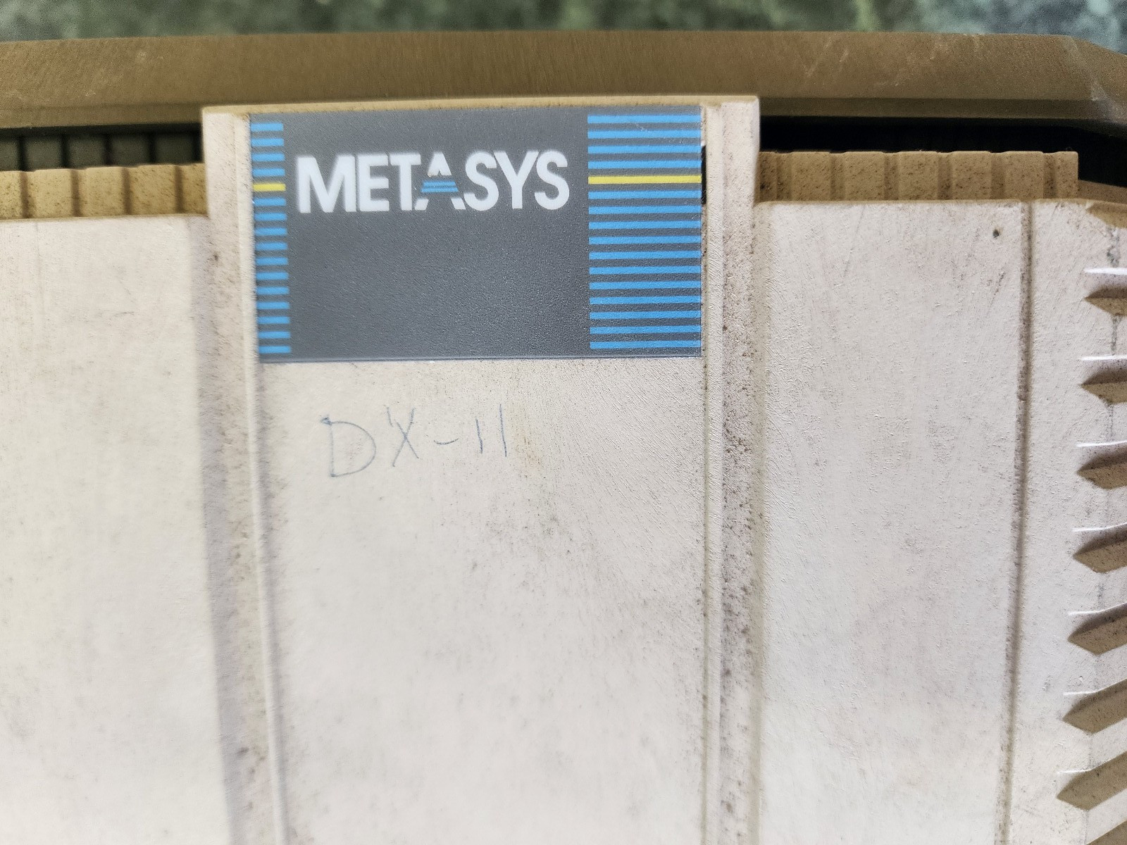 Johnson Controls METASYS Enclosure w/ DX-9100-8454 & 02-256-1034 Transformer