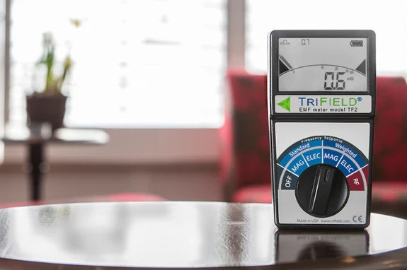 EMF Meter Model TF2 – #1 Handheld EMF Detector for 3 Types of EM Fields