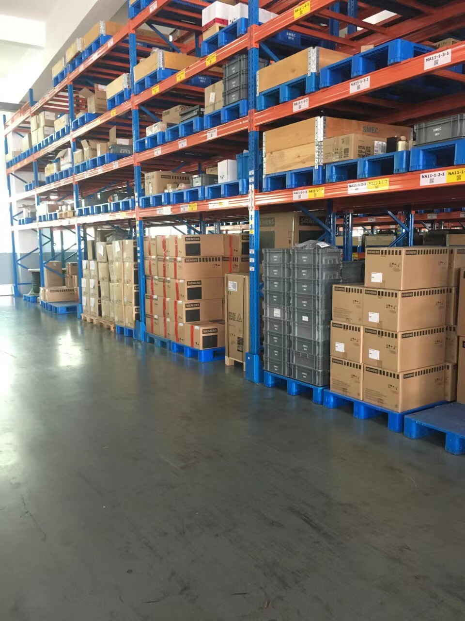 EMB9352-E NEW LENZE EMB9352E Brake Module
