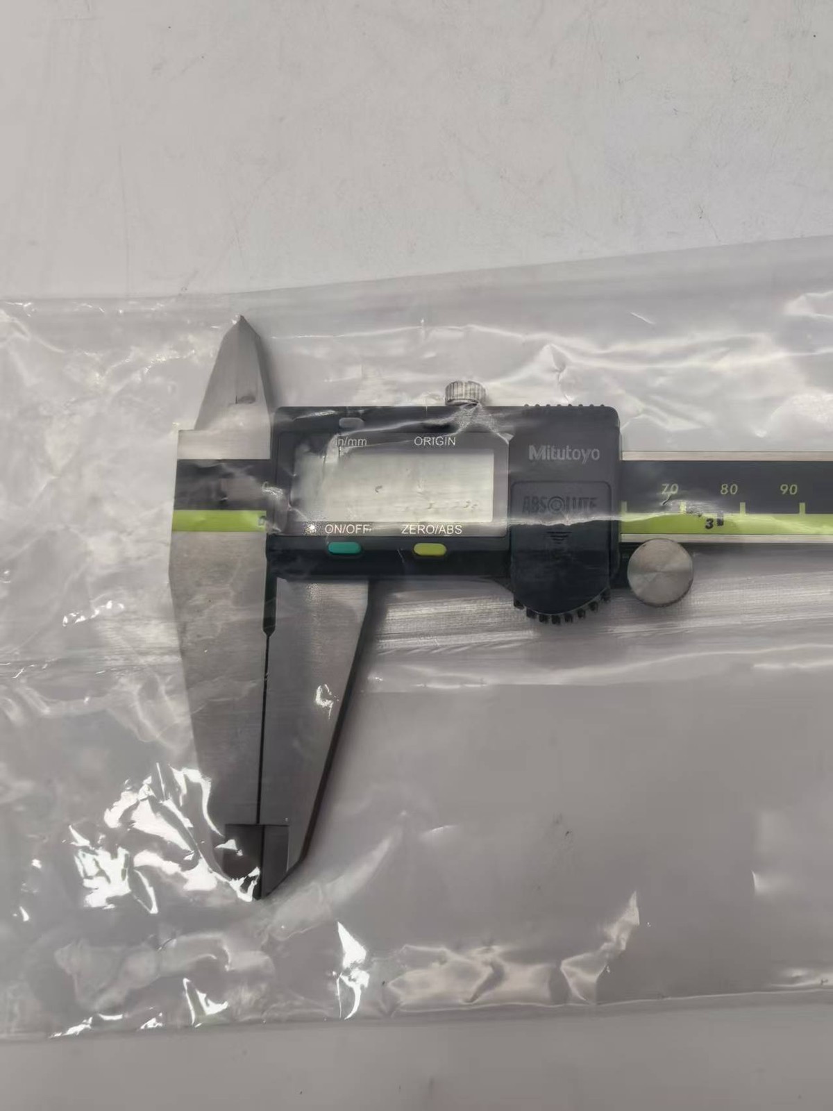 Mitutoyo 500-193-30 300mm/12″ Absolute Digital Digimatic Vernier Caliper New