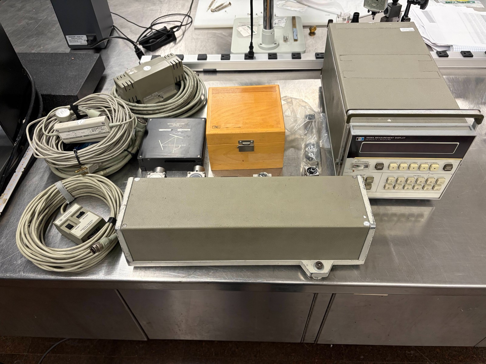 Large HP Agilent Keysight Interferometer system lot, 5518a laser, 5508a display