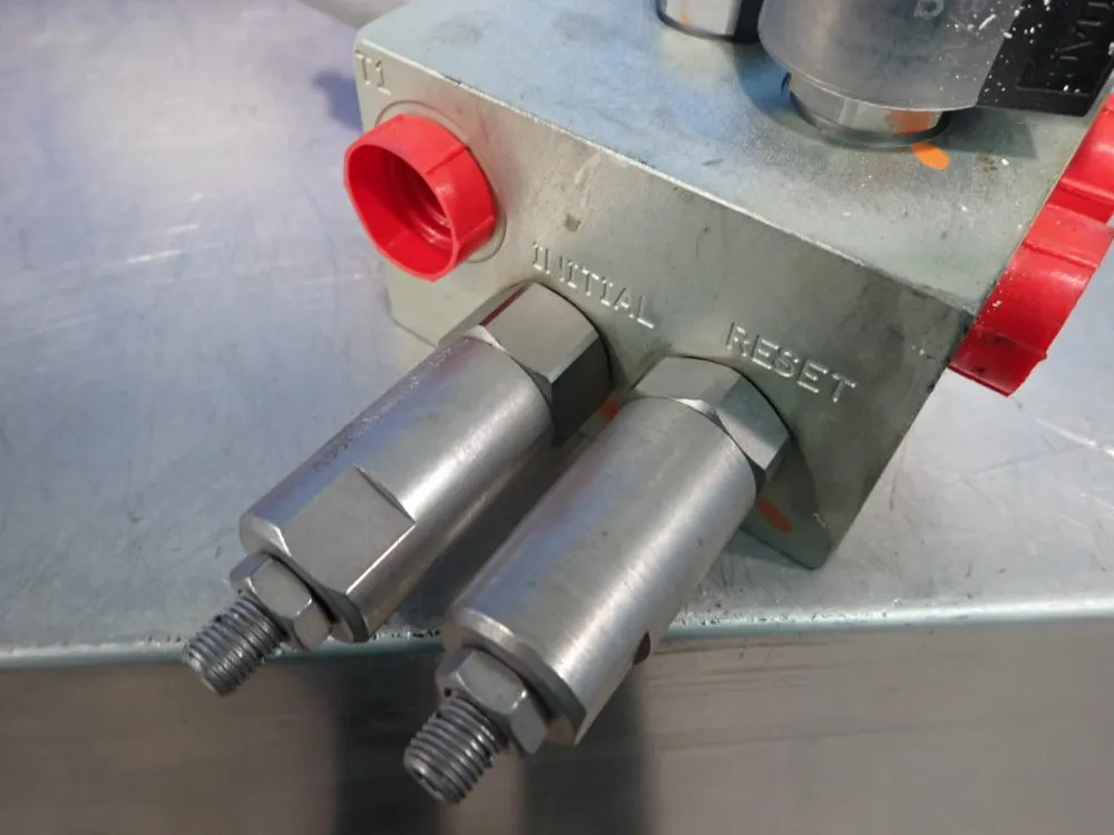 HYDAC HYDRAULIC CONTROL MANIFOLD 02581420