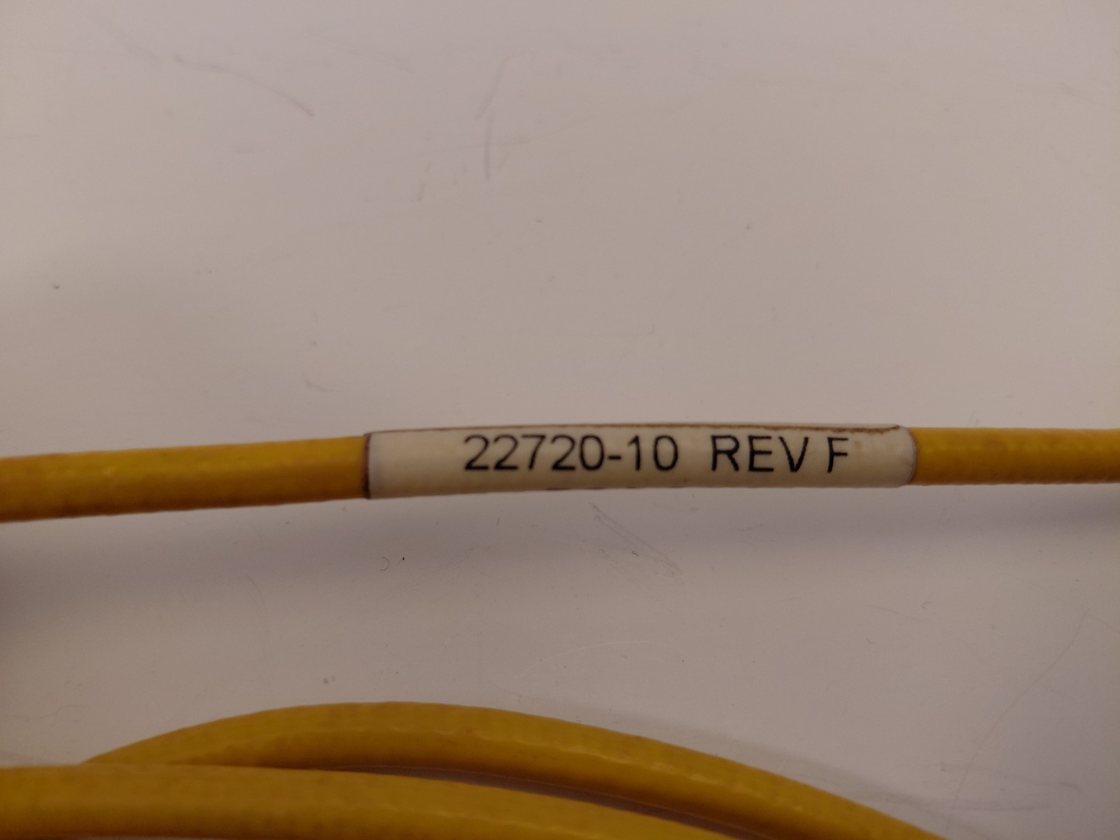 Trimble 22720-10 REV F Cable TNC-Antenna Mount