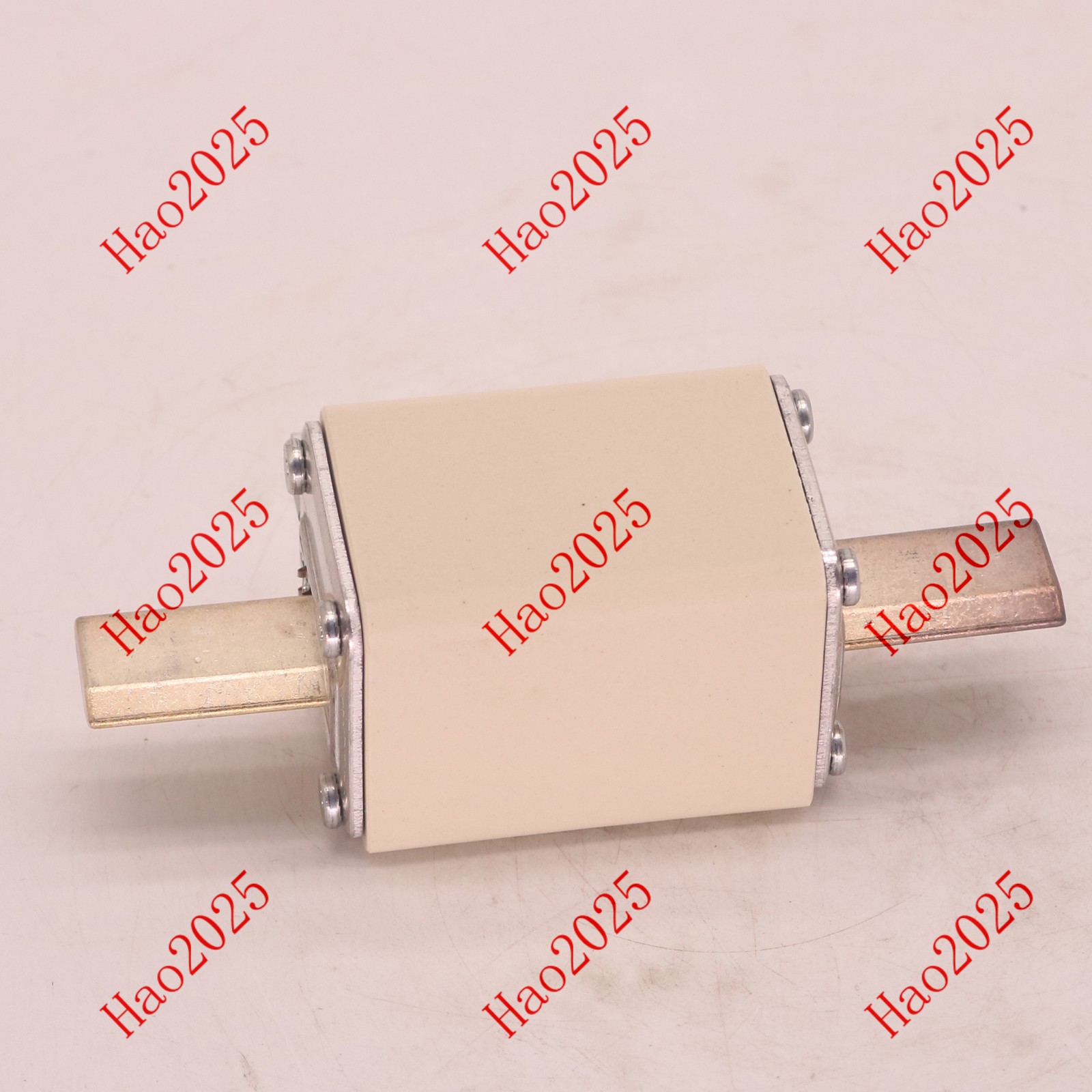 3PCS/1Box Siemens 3NA3140 NH1-gG 200A 500V Fuse -New free shipping