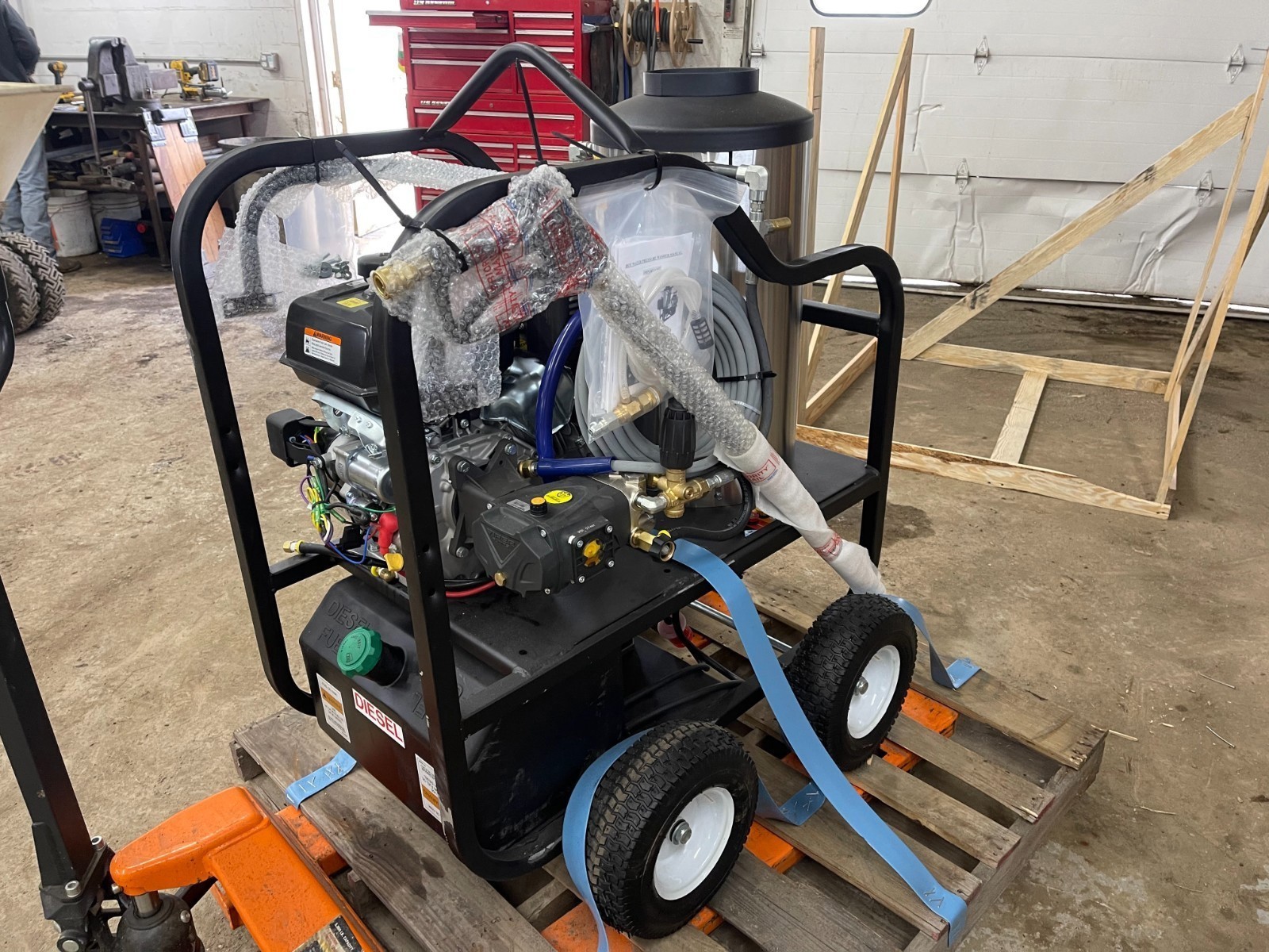 Pressure-Pro Hot Shot Series 4012-42KV Hot Water Pressure Washer