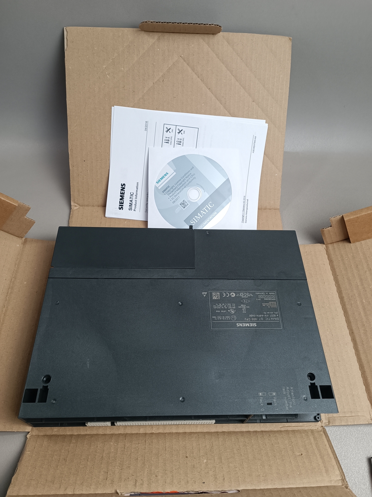 Siemens 6ES7 414-4HR14-0AB0 / 6ES7414-4HR14-0AB0 Seal Orange – Seal Open