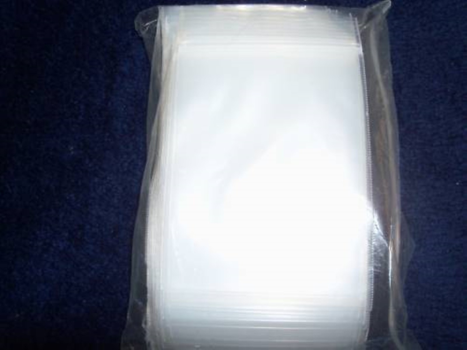 100 2.5″x2.5″ Recloseable Zip Bags 4mil