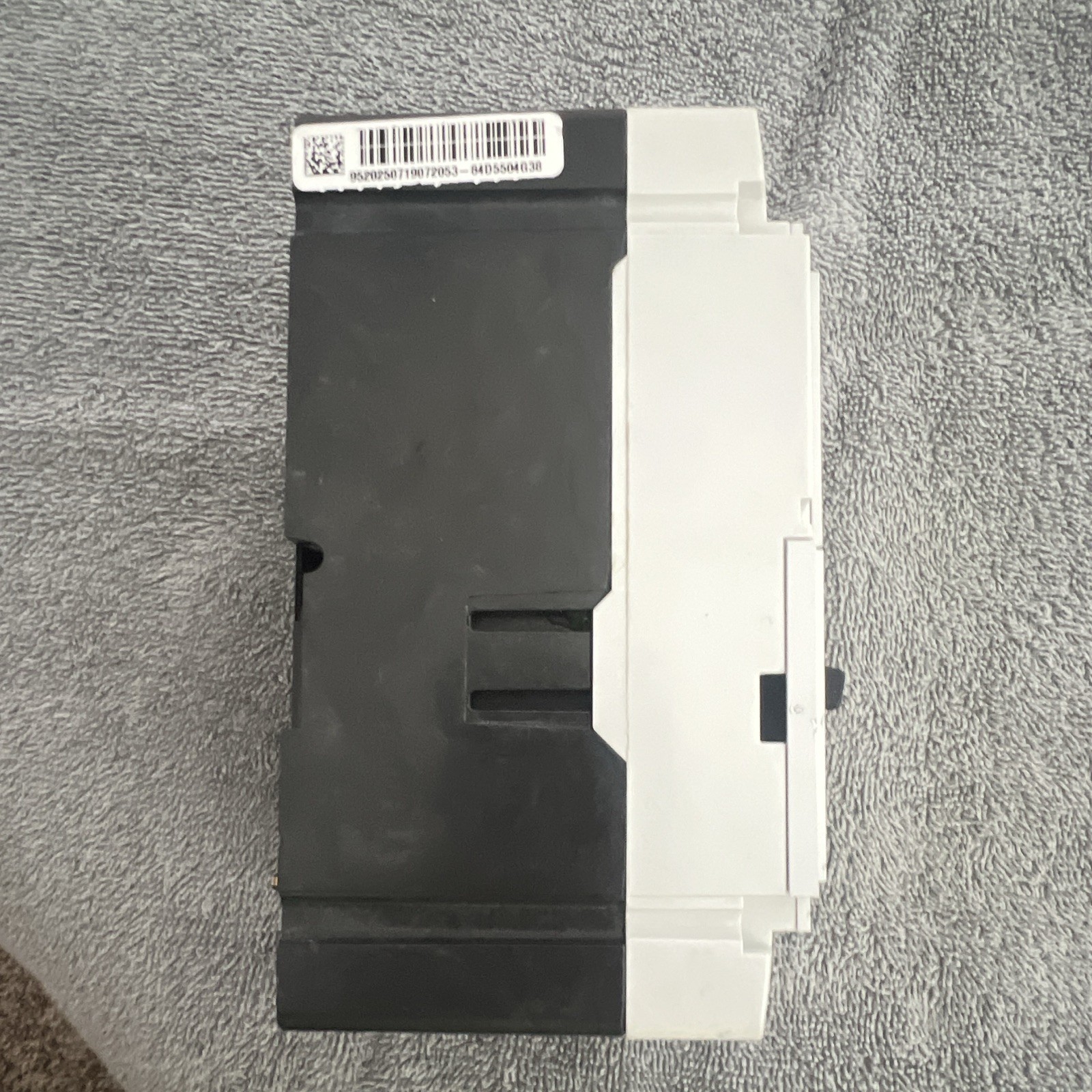 Eaton PDG2 PDG23M0015TFFL Circuit Breaker 15A 3-Pole Bolt-On 240-690V