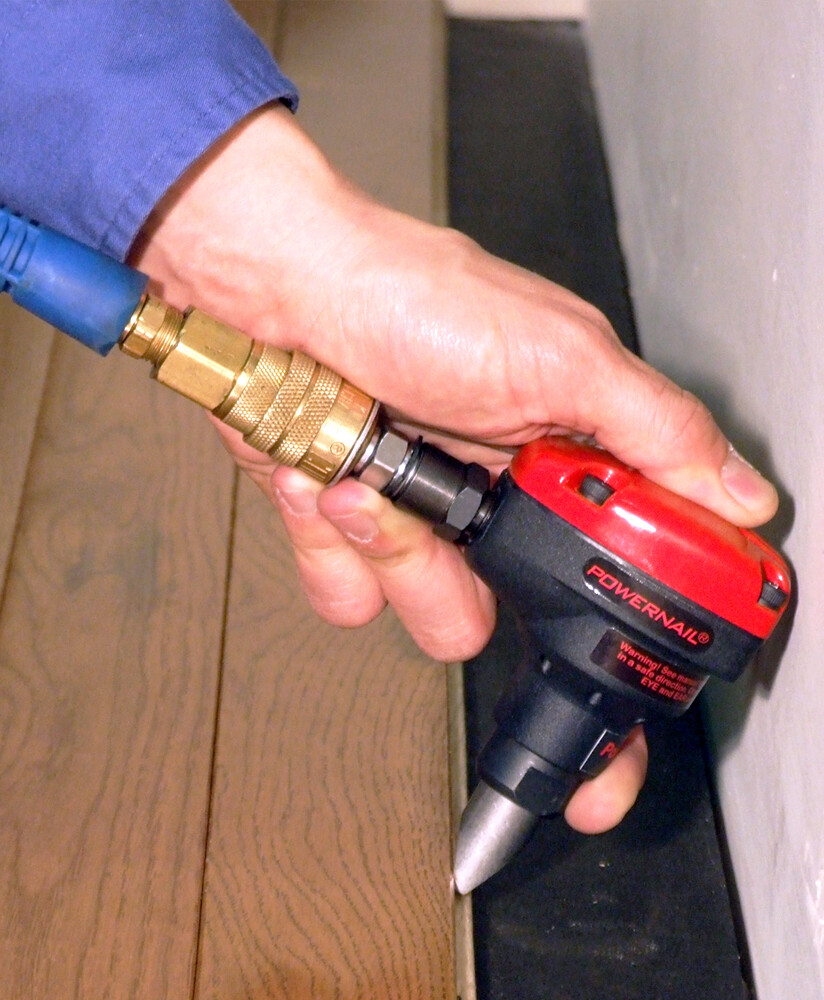 Powernail Power Palm, 18/16-gauge Pneumatic Palm Nailer for Floors (REFURBISHED)