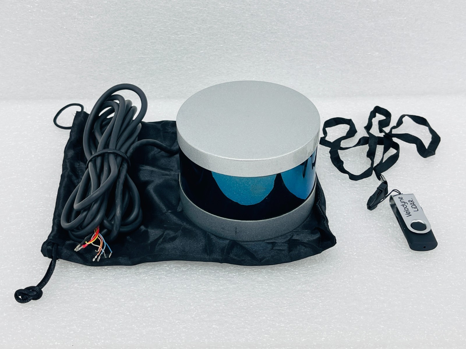 USED – Velodyne VLP-16 Puck LiDAR Sensor W/ Velodyne LiDAR VLP-16 USB