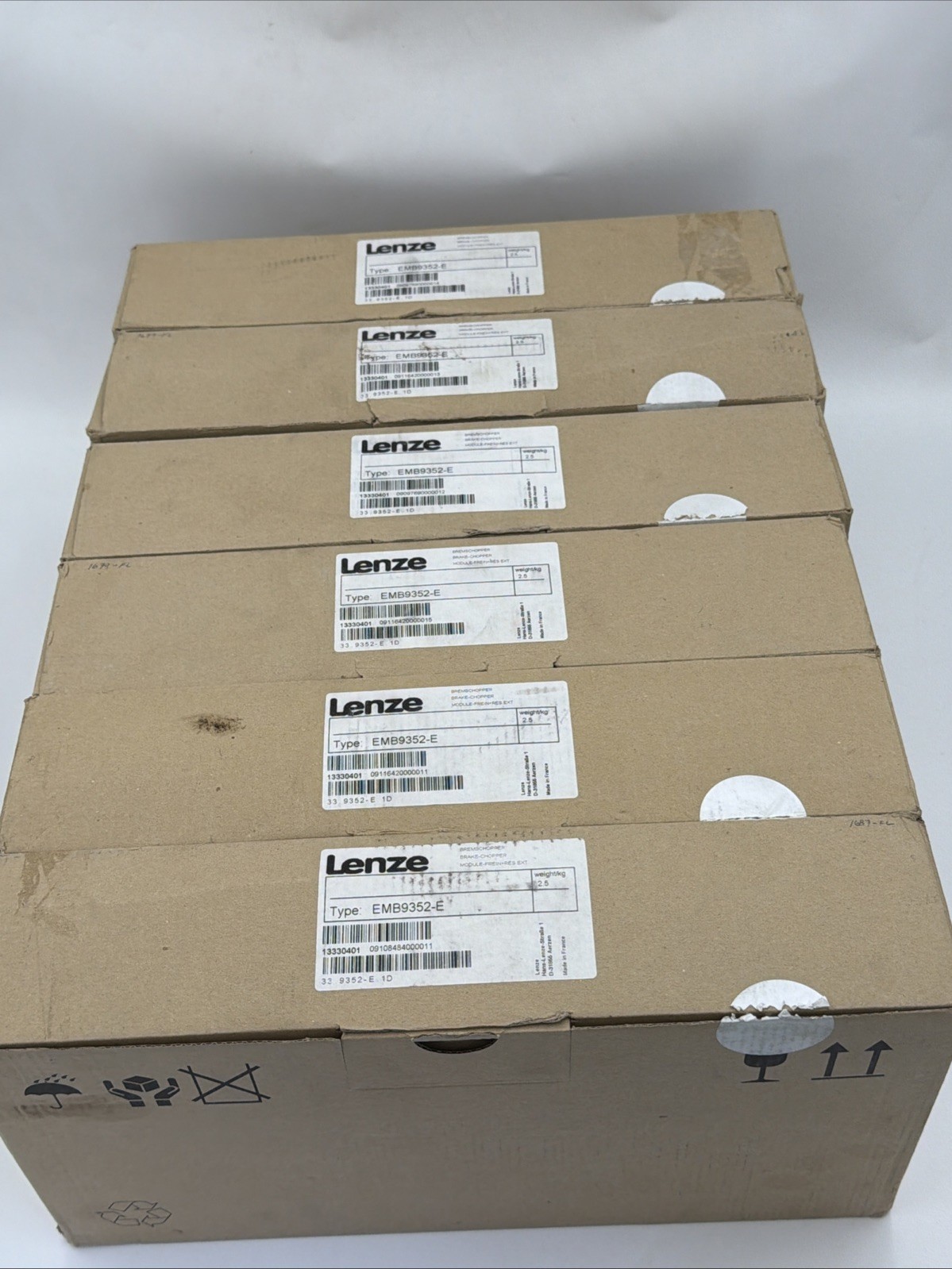 LENZE EMB9352-E BREAK-CHOPPER MODULE-FREIN+RES.EXT 13330401