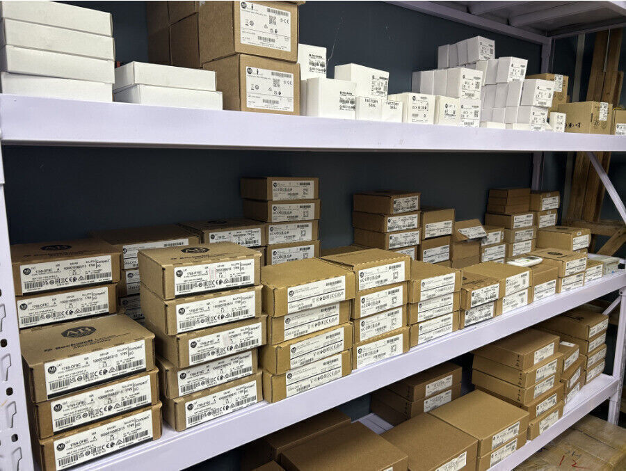 New Sealed NEW PLC 1756-L81E B ControlLogix 5580 Processor 3MB 1756L81E