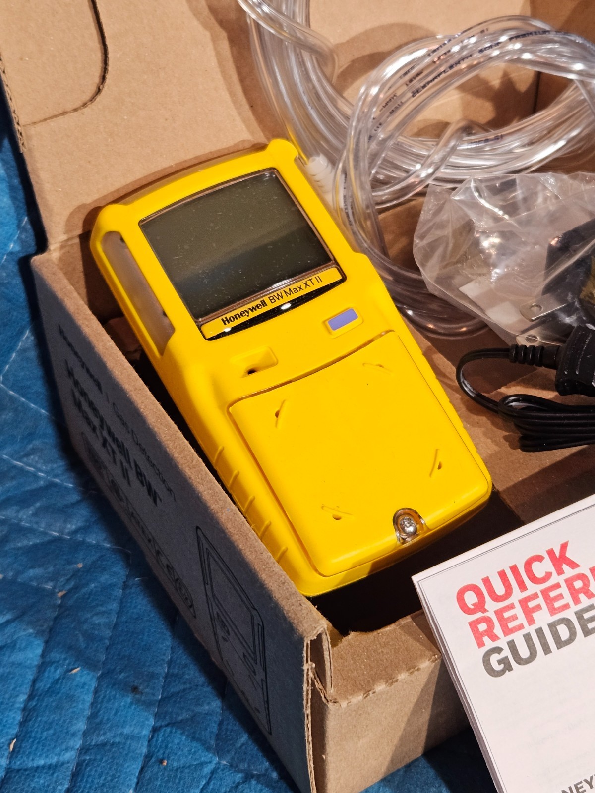 HONEYWELL XT-XWHM-Y-NA Multi-Gas Detector,4 Gas,-4 to 122 F,LED (S1K1)