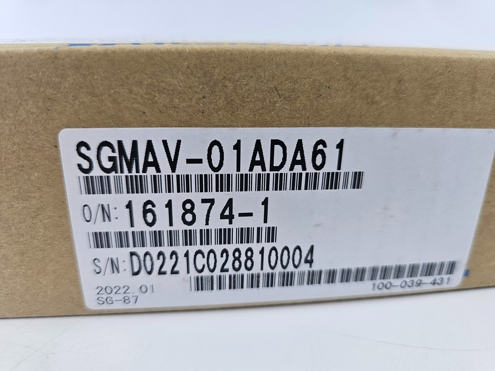 YASKAWA SGMAV-01ADA61 FREE EXPEDITED SHIPPING