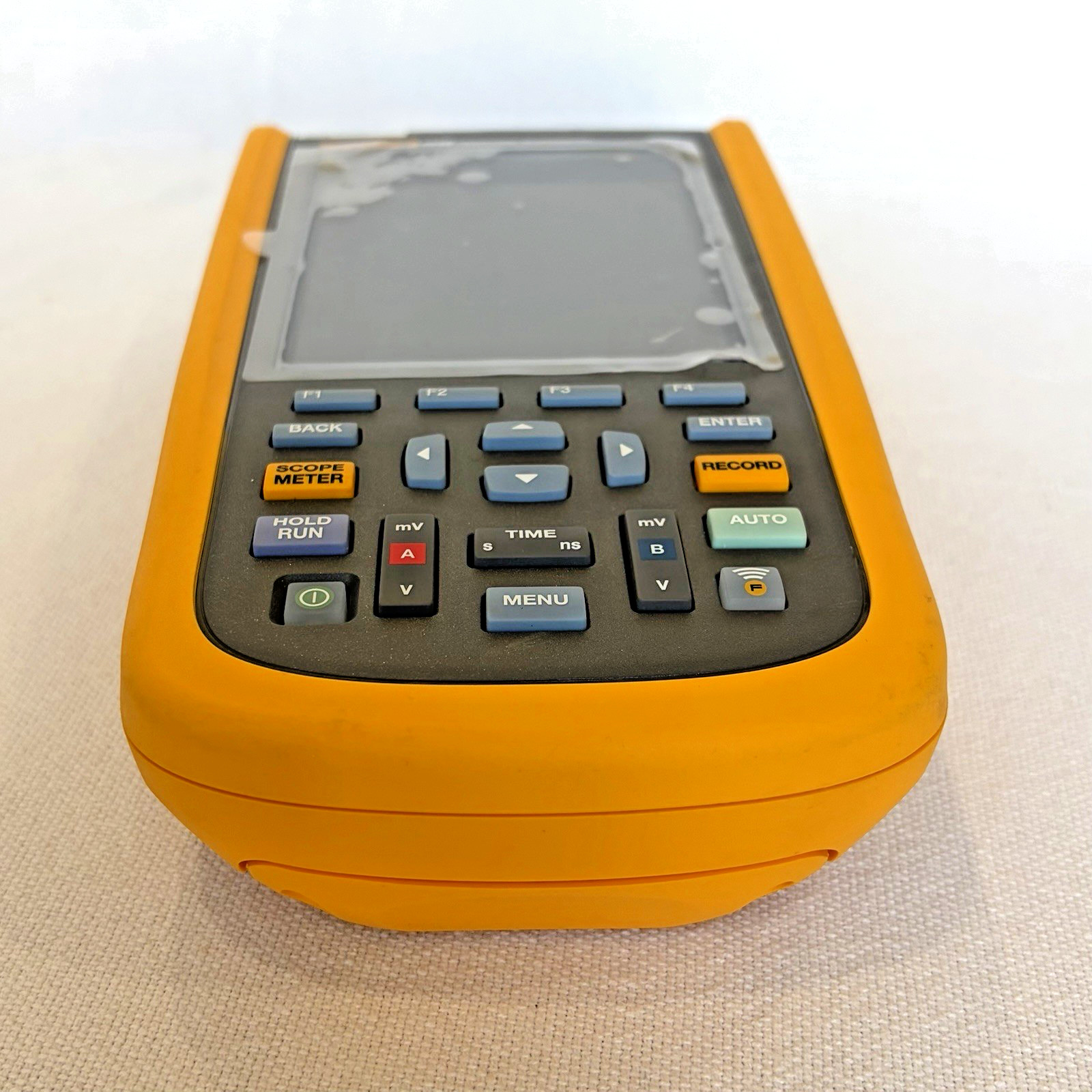 Fluke 123B Industrial ScopeMeter Dual-Input 20MHz Handheld Oscilloscope