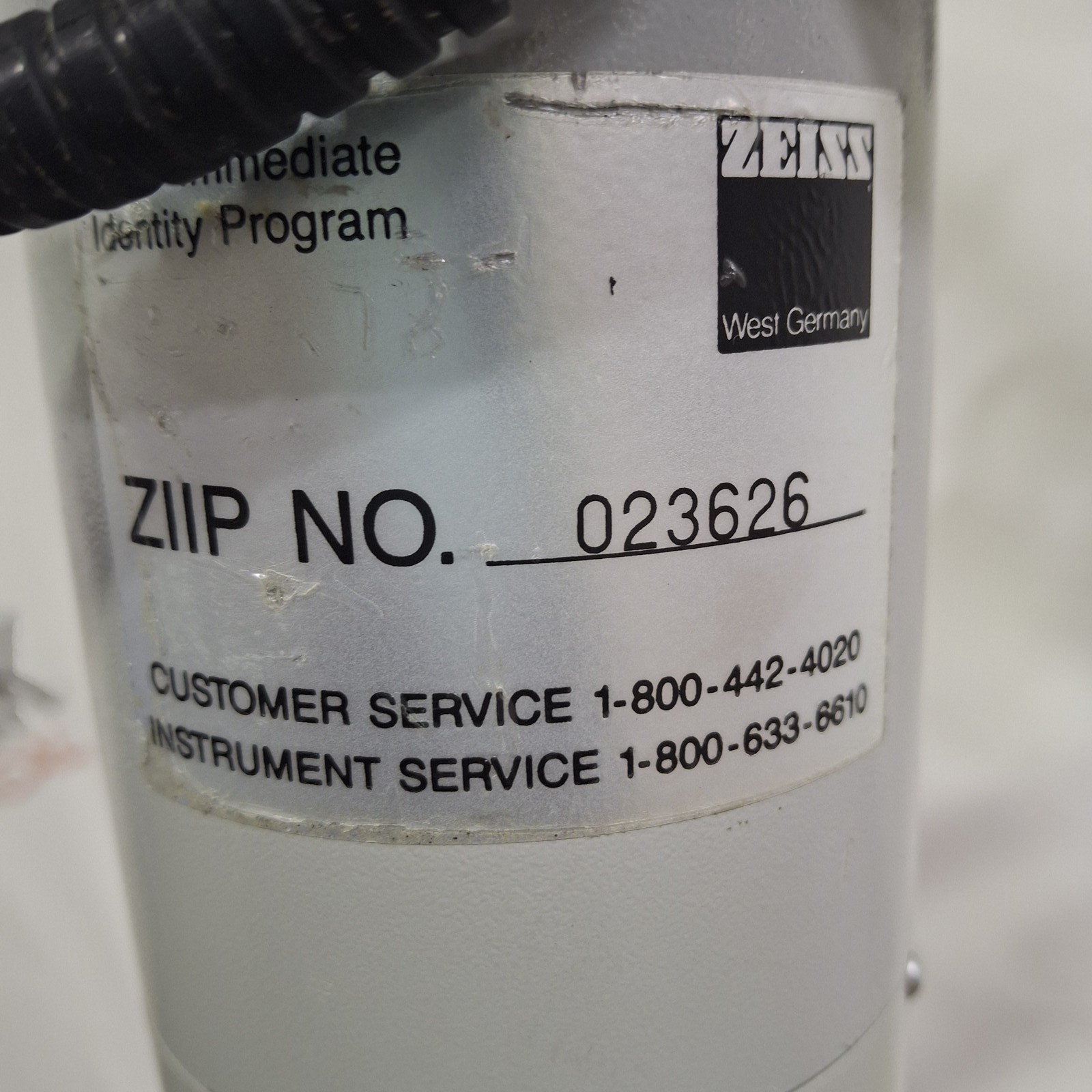 Carl Zeiss OPMI 1F Microscope