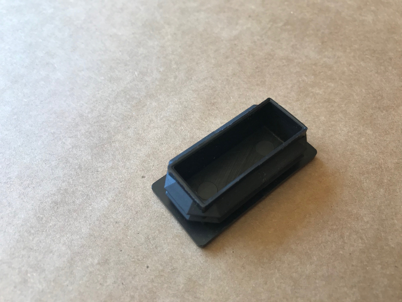 4 Pack – 1″x2″ Tubing Plastic Plug End Cap Rectangular Rectangle 2×1 1×2 Black