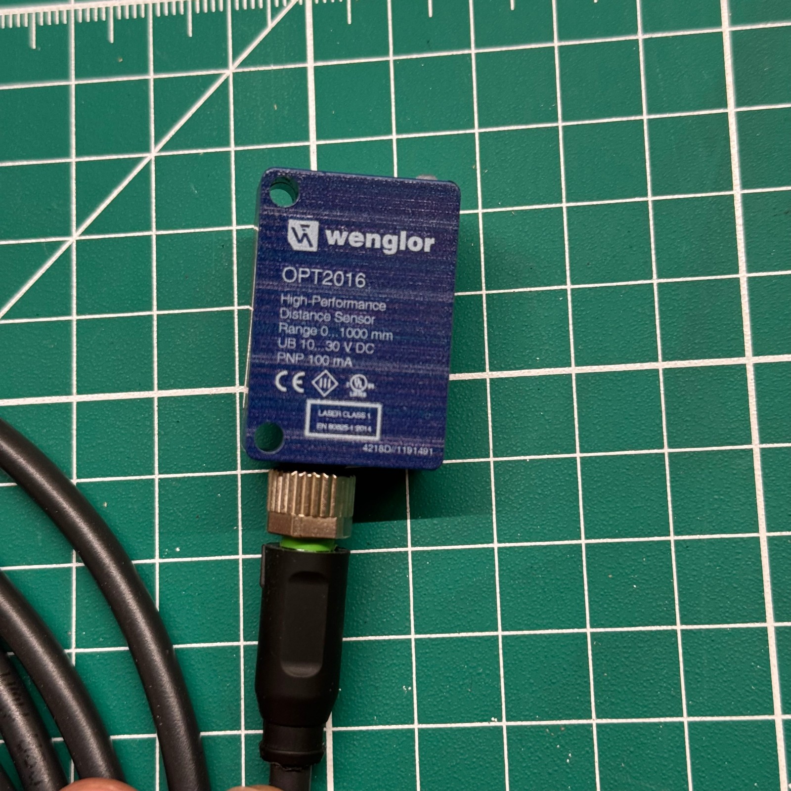Wenglor OPT2016 Laser-Distance Sensor 0-1m sensing distance, 10-30V
