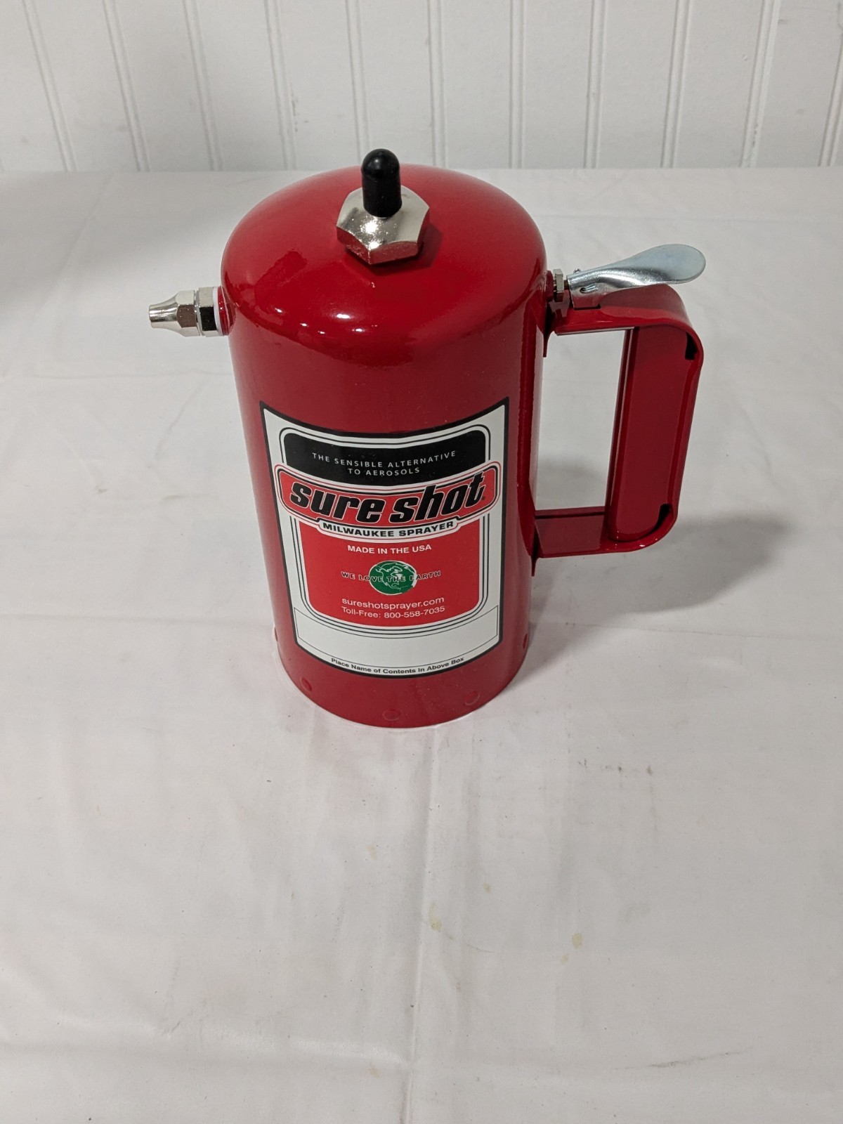Sure Shot 1 Quart Enameled Steel Sprayer, Red A1000R
