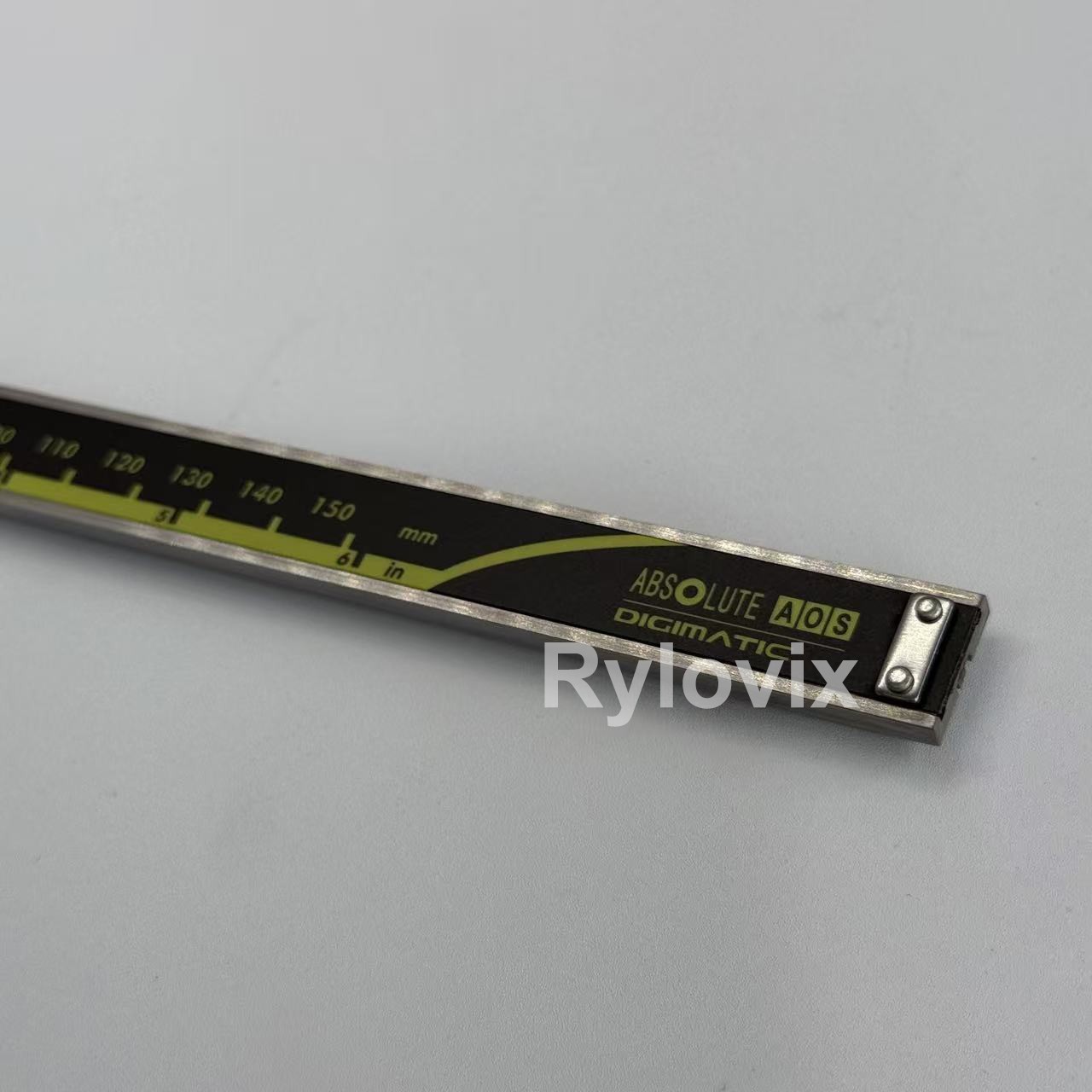 Mitutoyo Japan 500-196-30 0-150mm/6″ Absolute Digital Digimatic Vernier Caliper