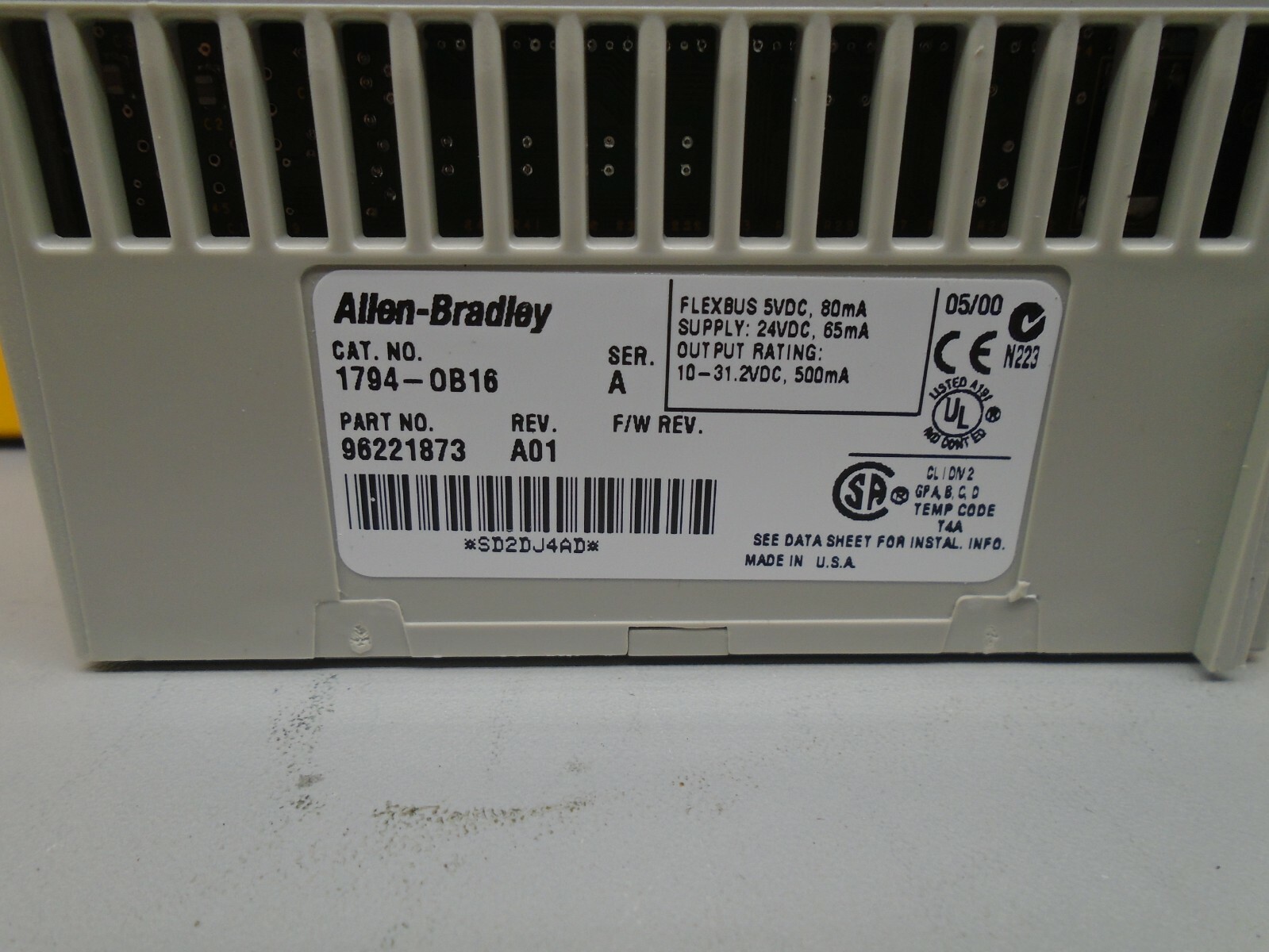 1794-OB16 Allen Bradley Flex I/O DC Output module 1794-OB16 W102