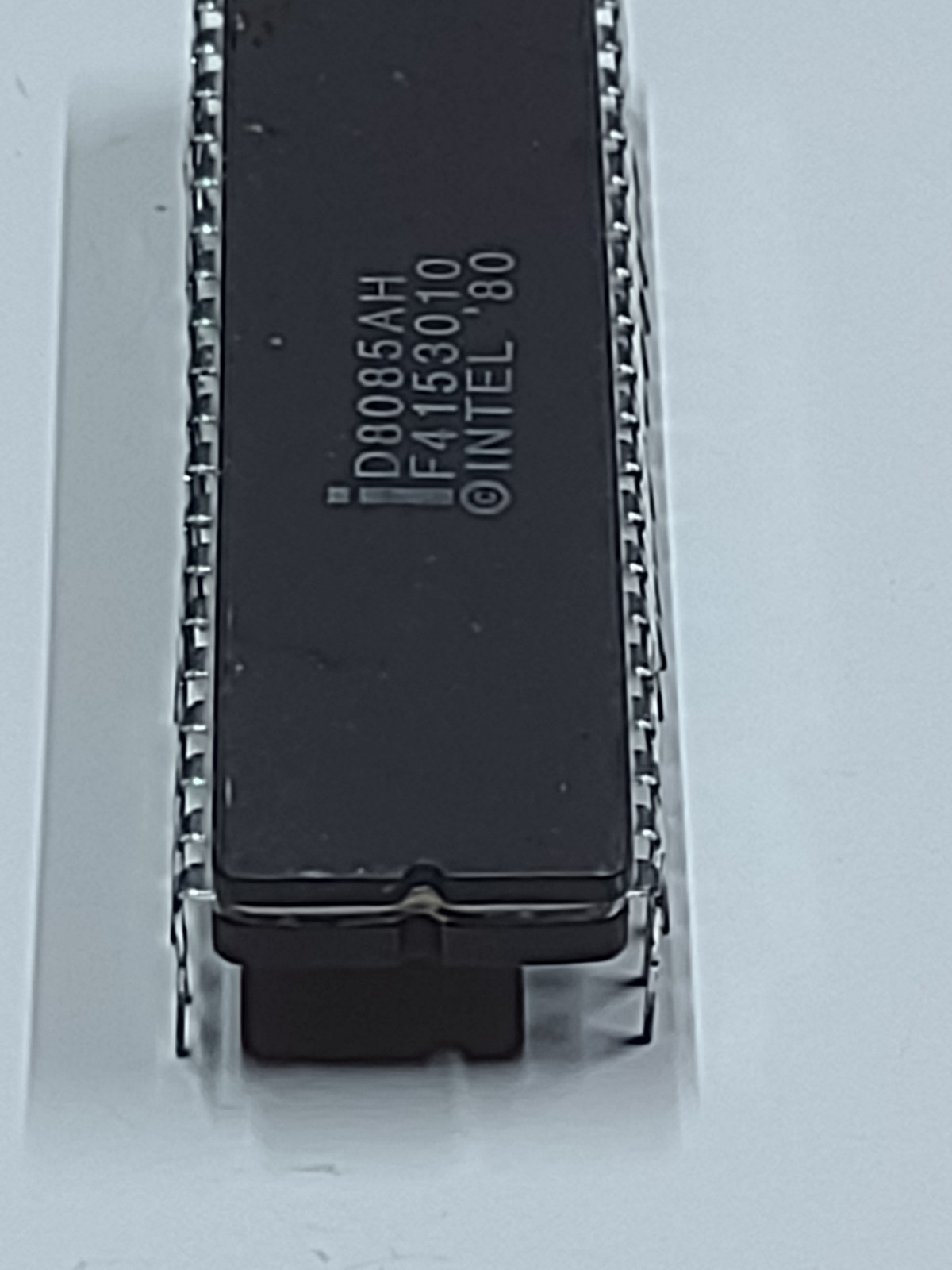 intel D8085AH CPU Microprocessor IC Chip NOS Ceramic vintage Malaysia 8346