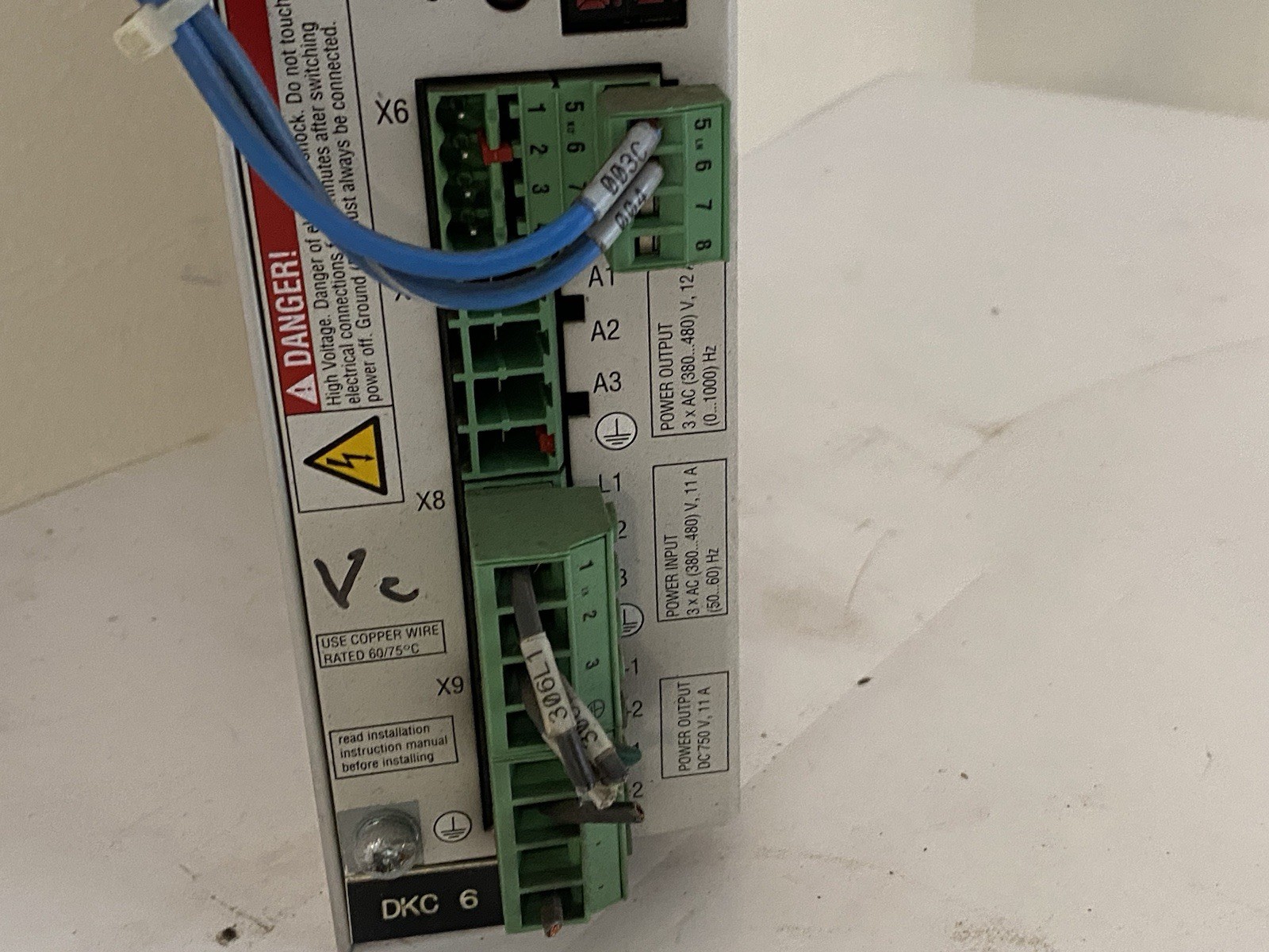 INDRAMAT DKC01.1-040-7-FW DIGITAL AC-SERVO CONTROLLER ECODRIVE