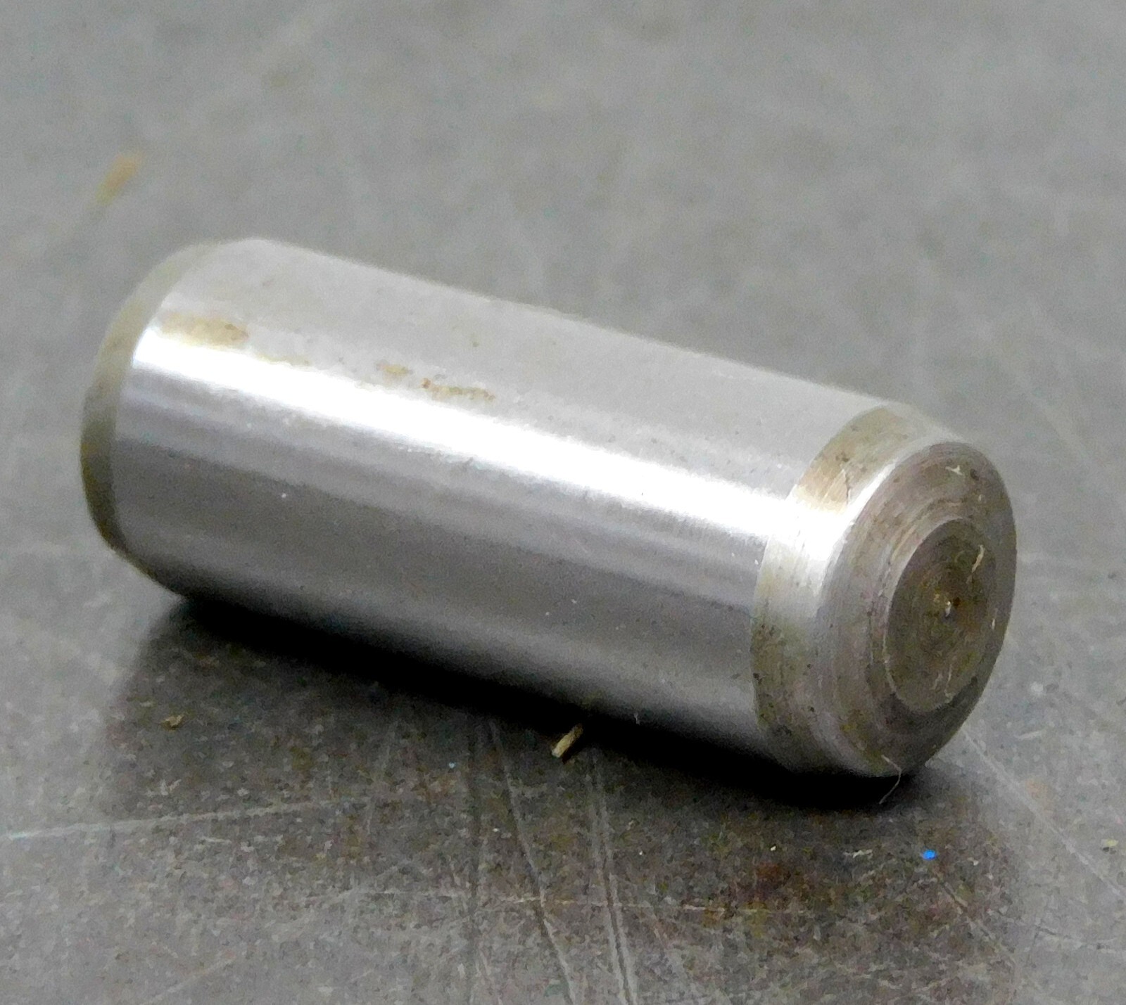 Fastenal – 42-449-7580 M10 x 25mm Pull Dowel Pin Large Lot ( 3.4 lbs )