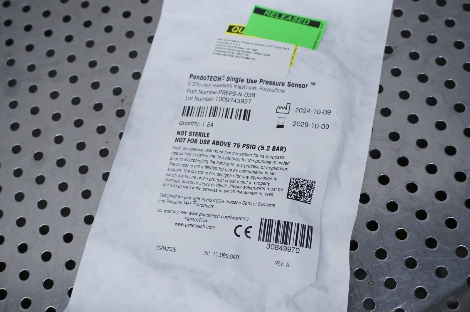 (Qty 14) PendoTech PREPS-N-038 Single-Use Pressure Sensor, Non-Sterile 3/8″