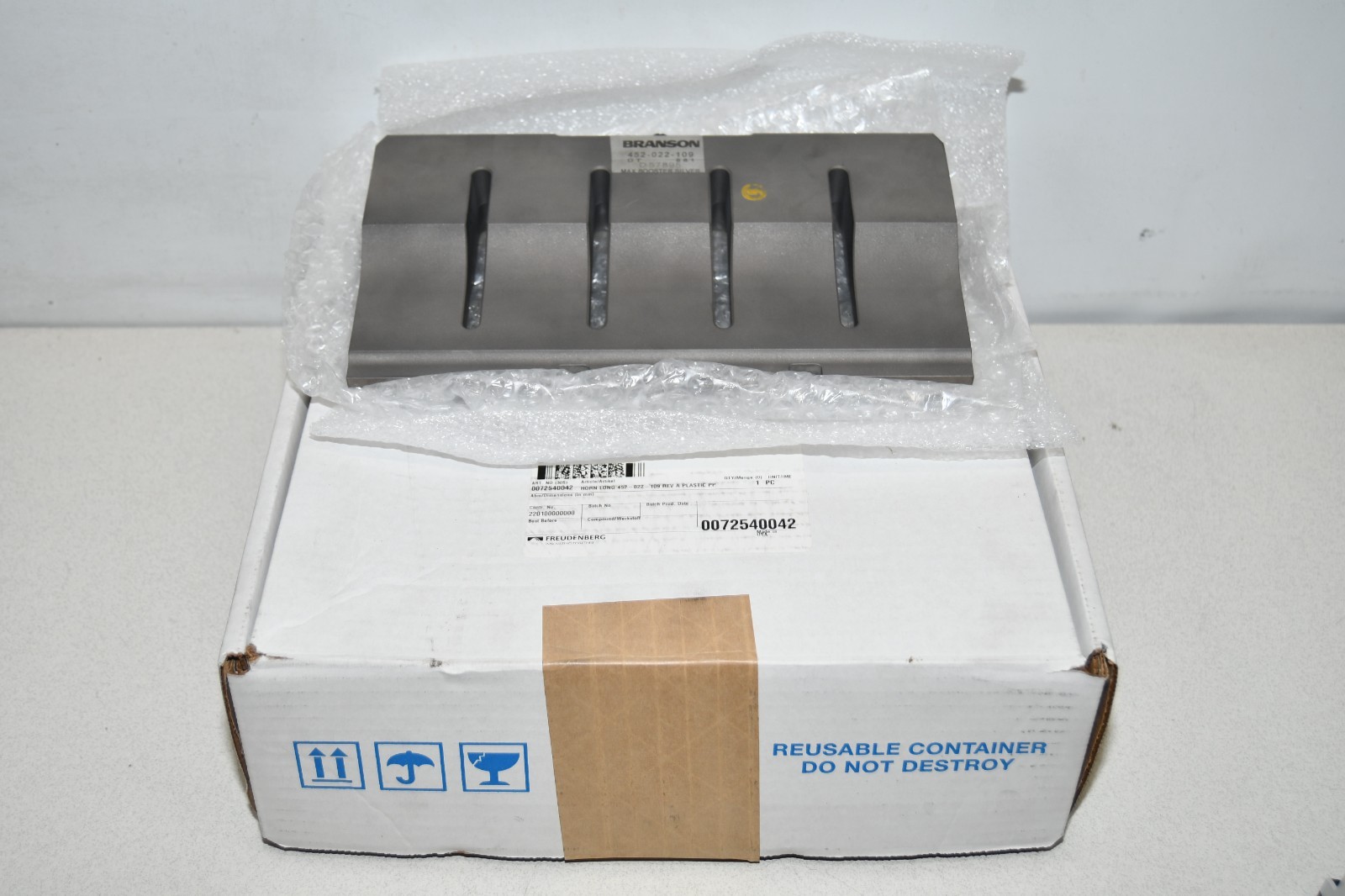 ^ Branson 452-022-109 Ultrasonic Welder Horn #X8179